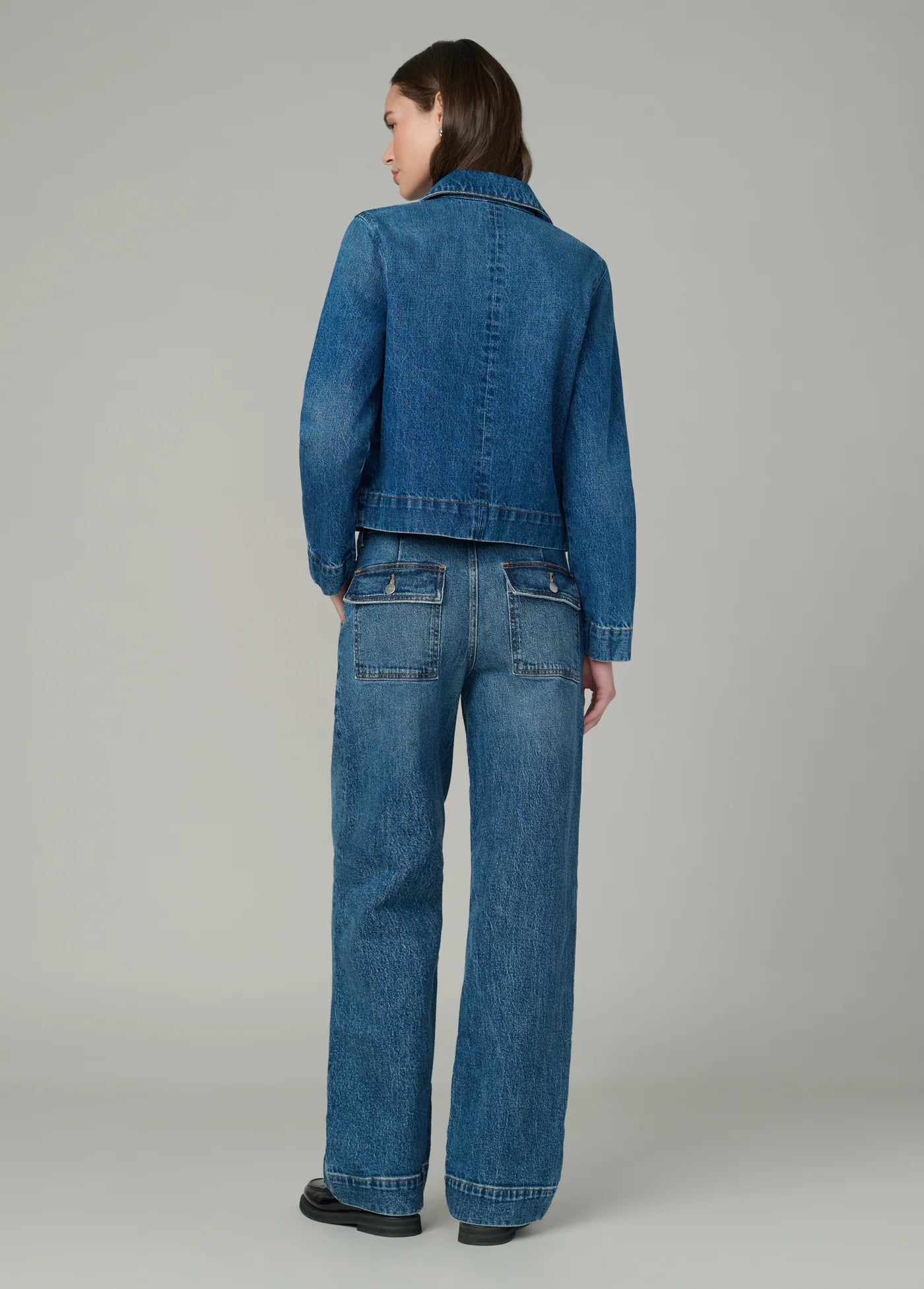 BOXY ZIP JACKET