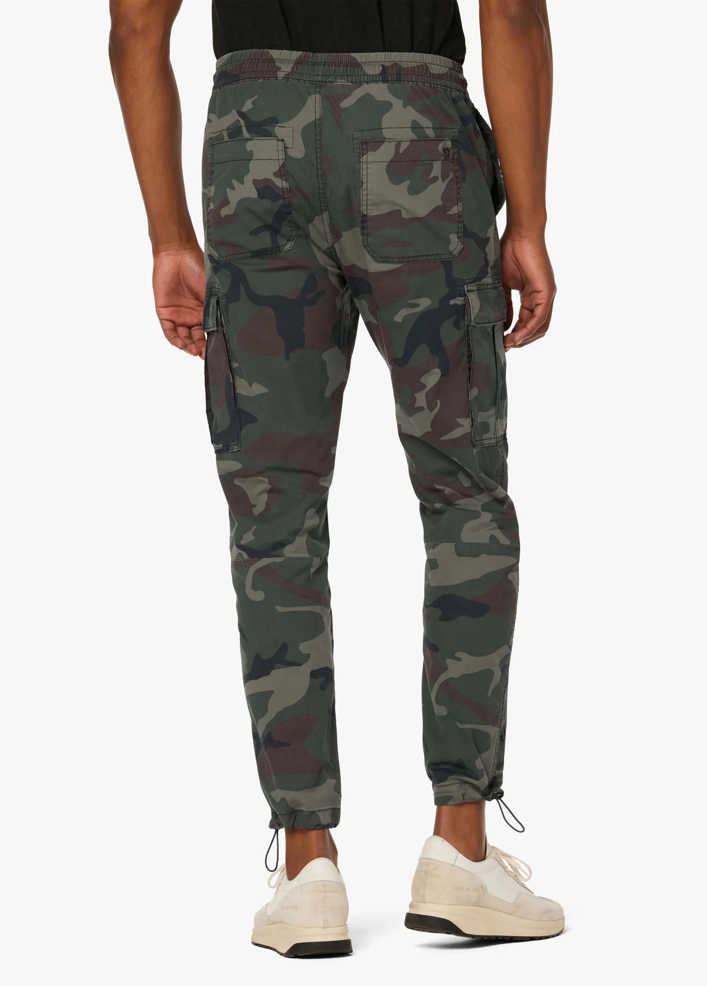PARACHUTE CARGO