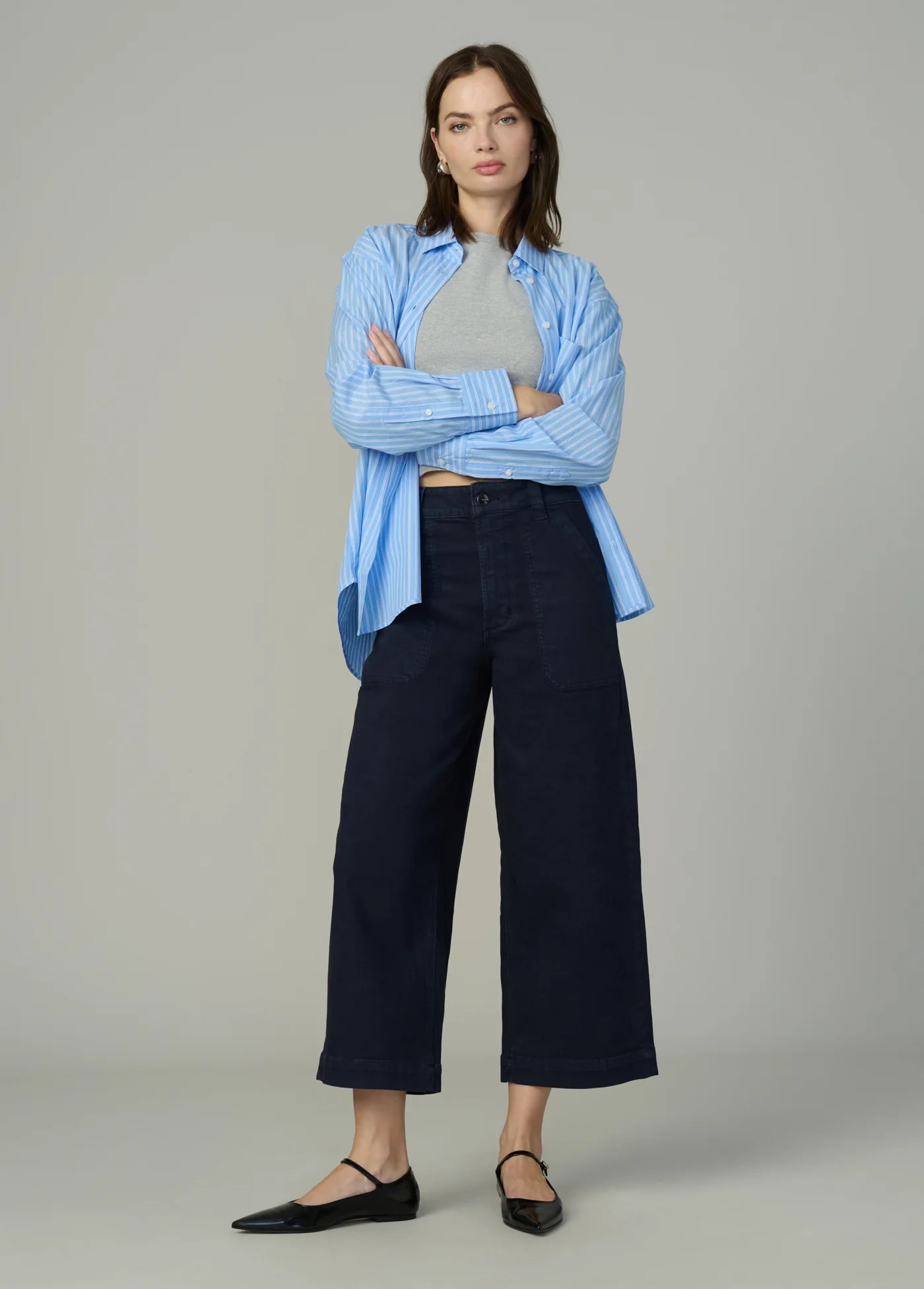 THE CHLOE UTILITY WIDE LEG CROP
