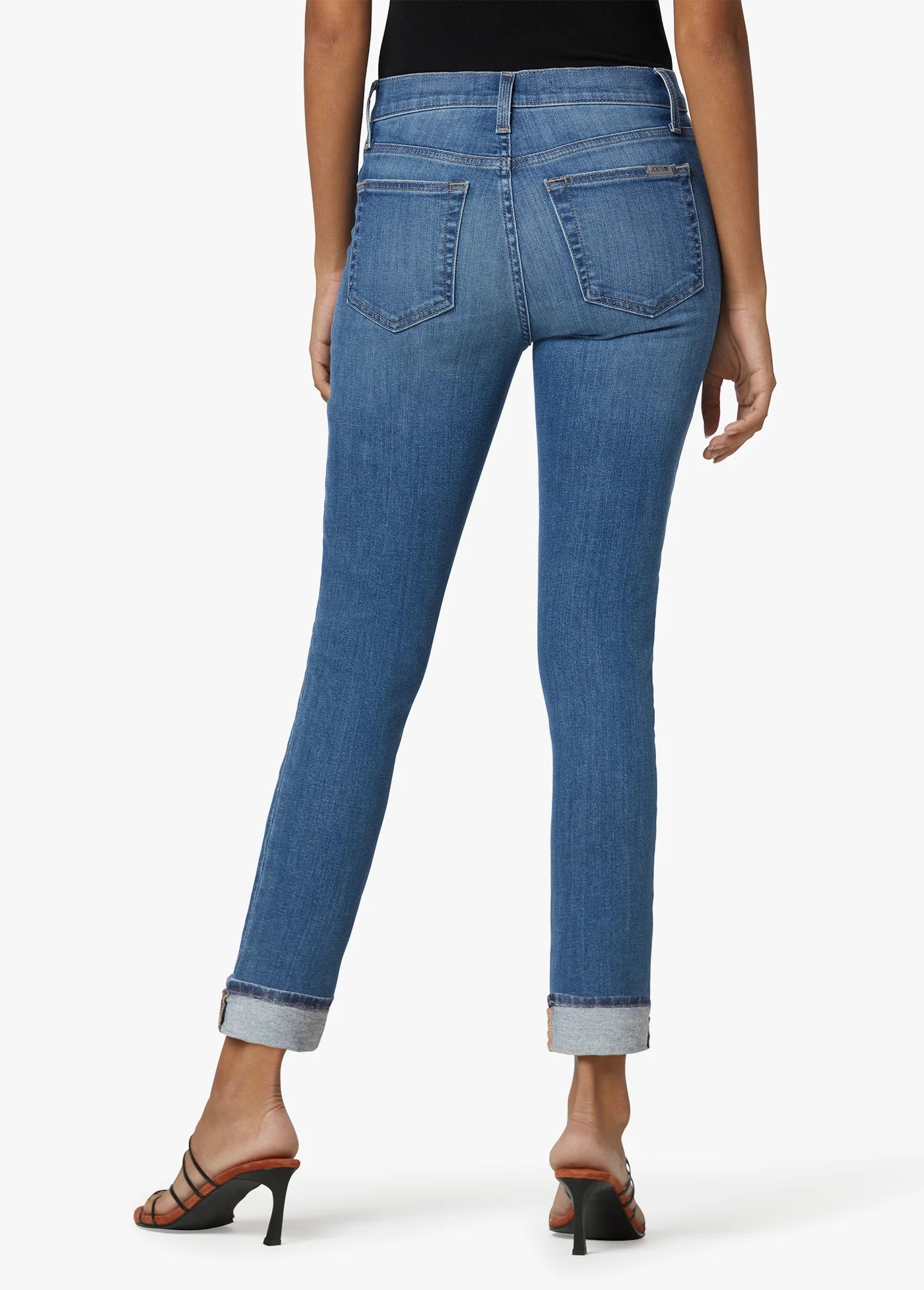MID RISE STRAIGHT CROP