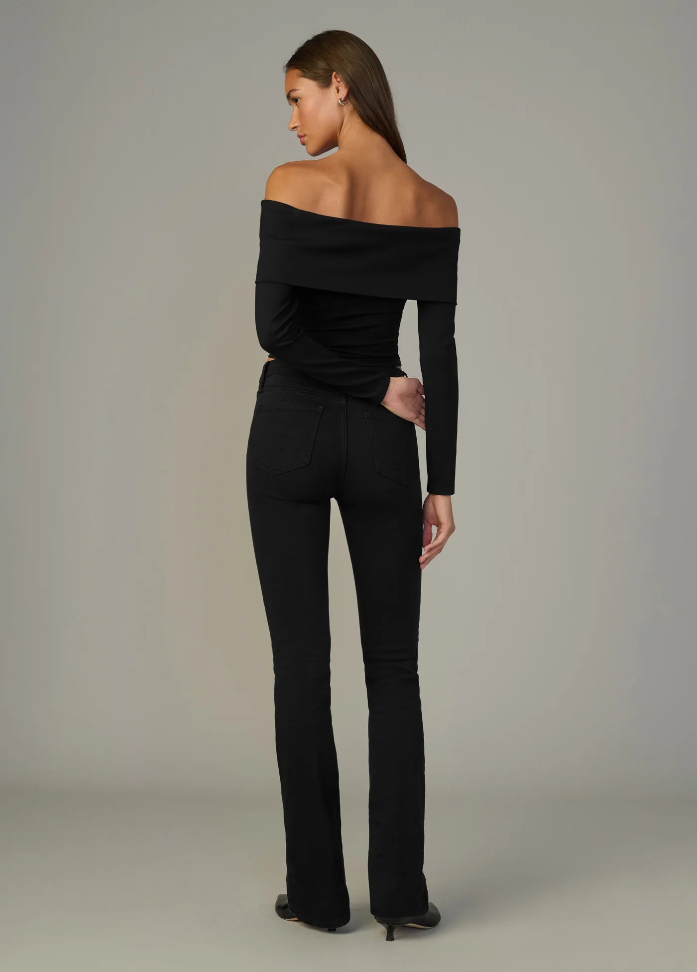 THE OLIVE TOP