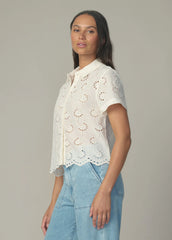 THE EYELET SHORT SLEEVE SHIRT