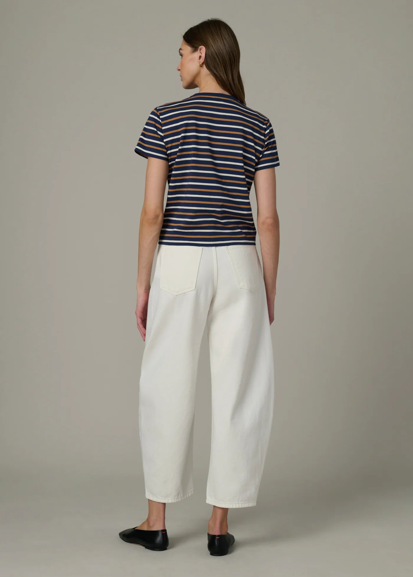 THE EASY TEE