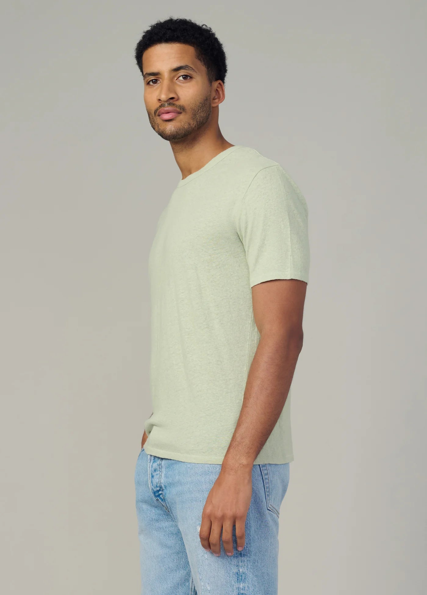 BESPOKE LINEN TEE