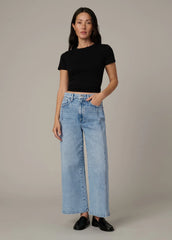 THE SEAMED MIA PETITE