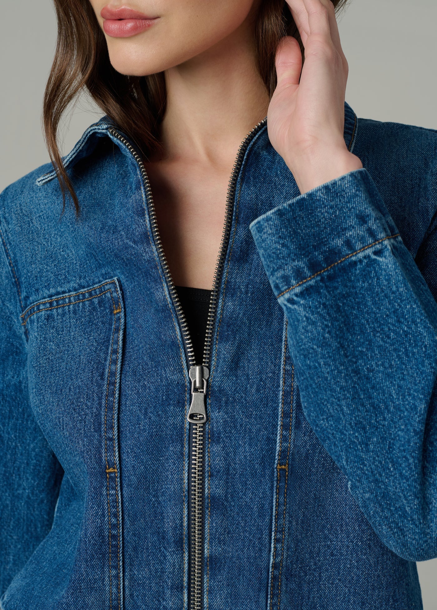 BOXY ZIP JACKET
