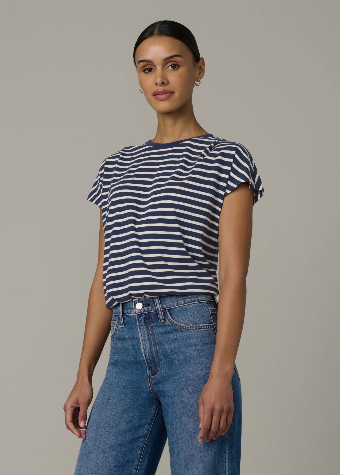 THE BUBBLE TEE