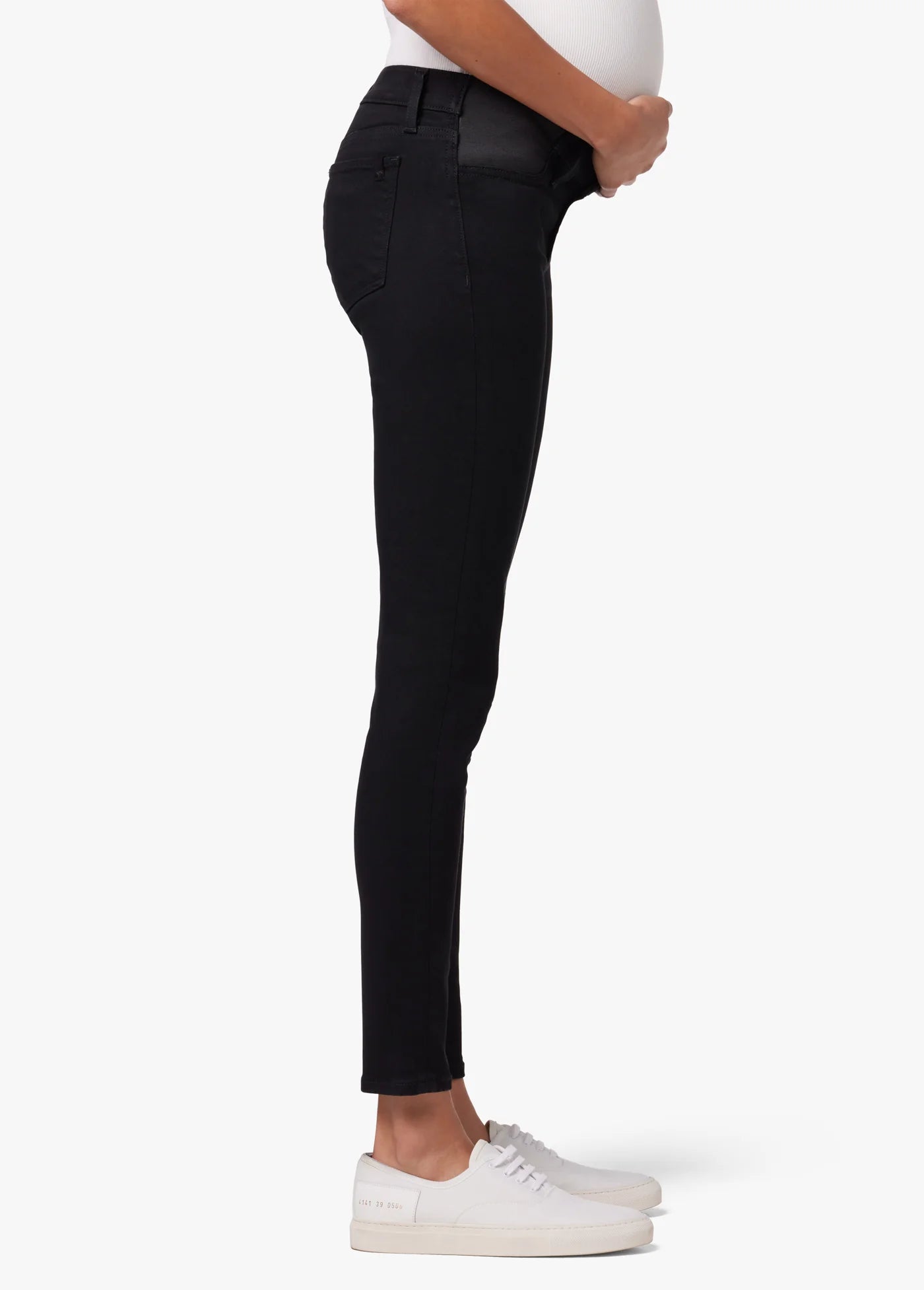 THE ICON MATERNITY
