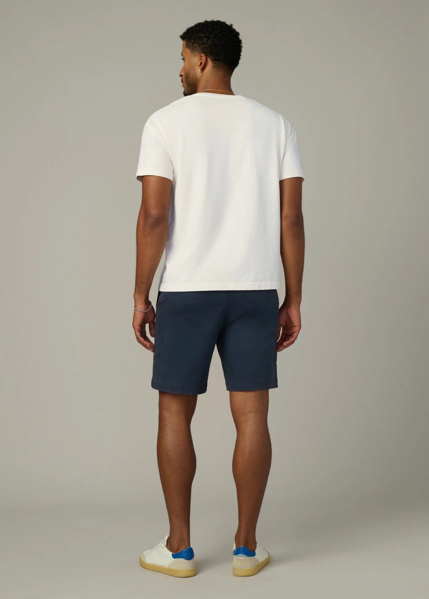 EMBROIDERY CHEST PATCH TEE