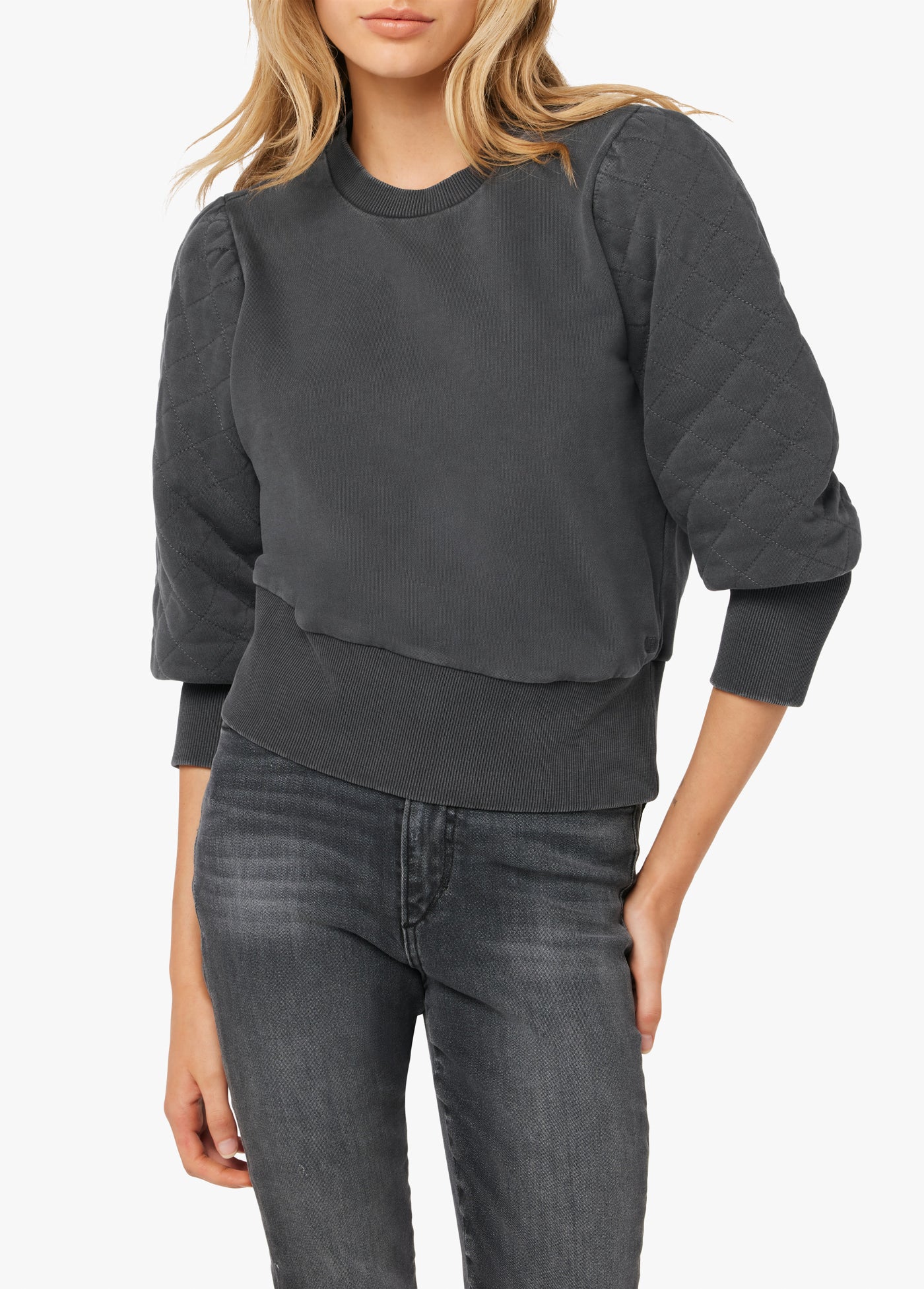 ANDREAS LOOKBOOK X JOES JEANS DREW SWEATSHIRT