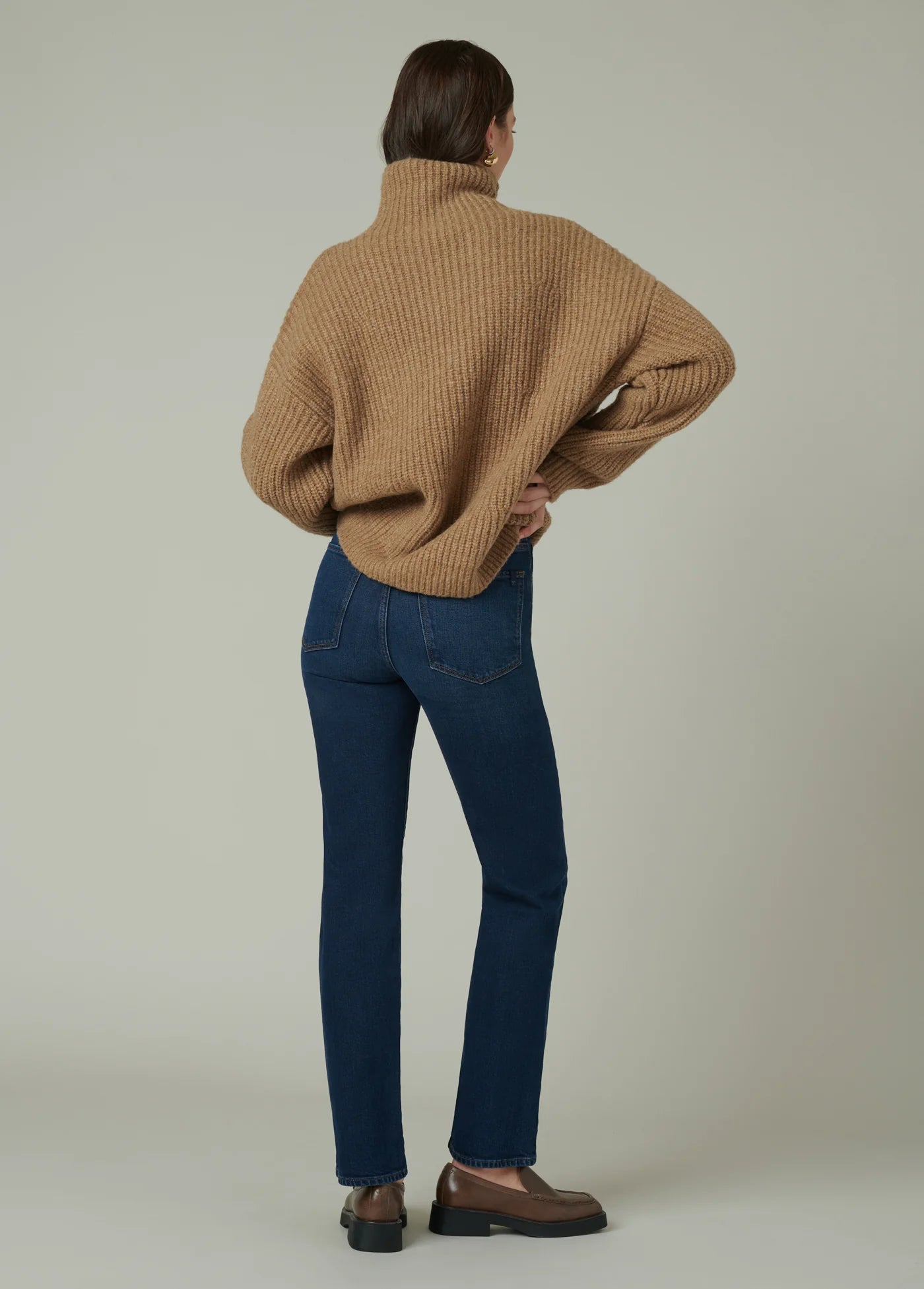 THE TORONTO OVERSIZED SWEATER