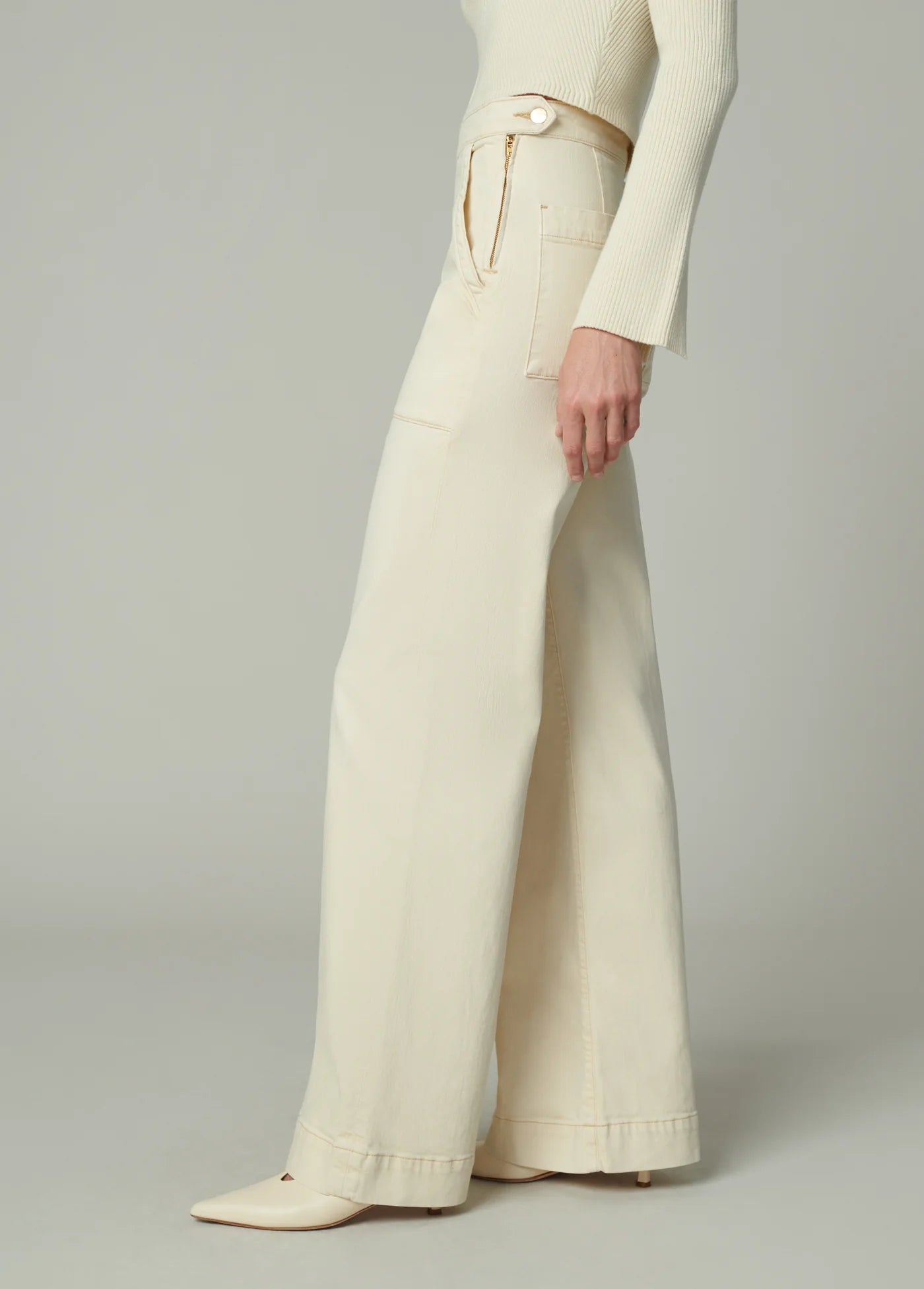 THE SIDE ZIP