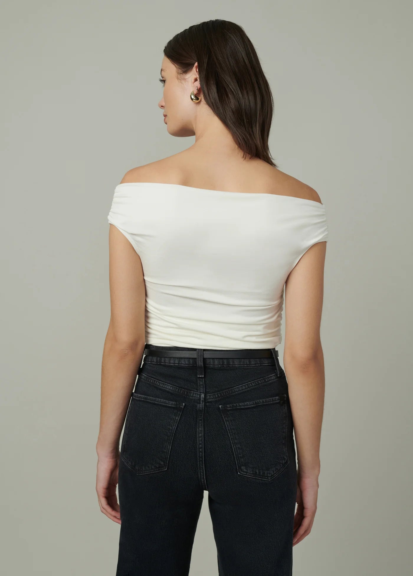 THE MIA SLEEVELESS OFF THE SHOULDER TOP