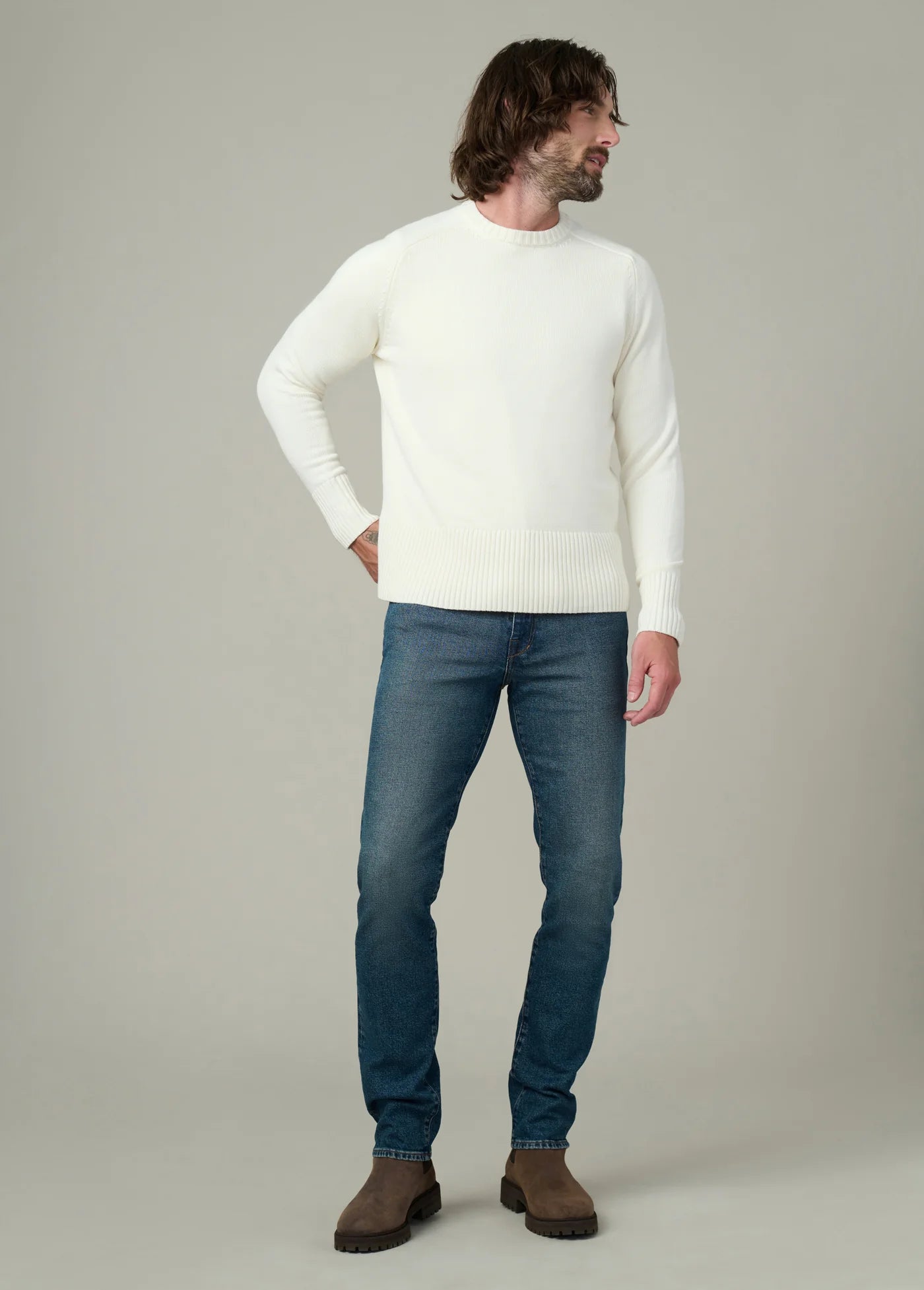 LLOYD CREWNECK SWEATER