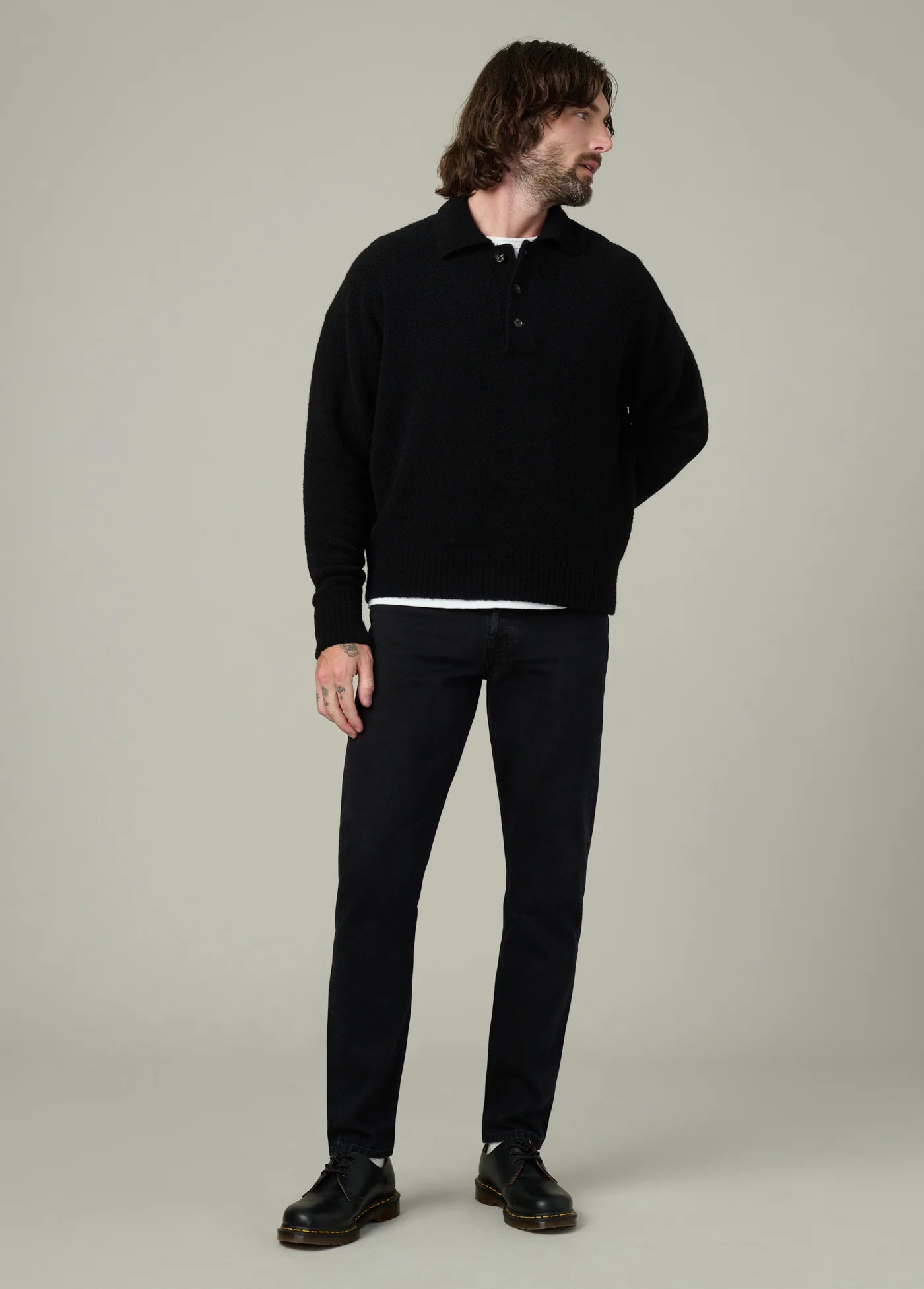 THE SLIM STRAIGHT 32