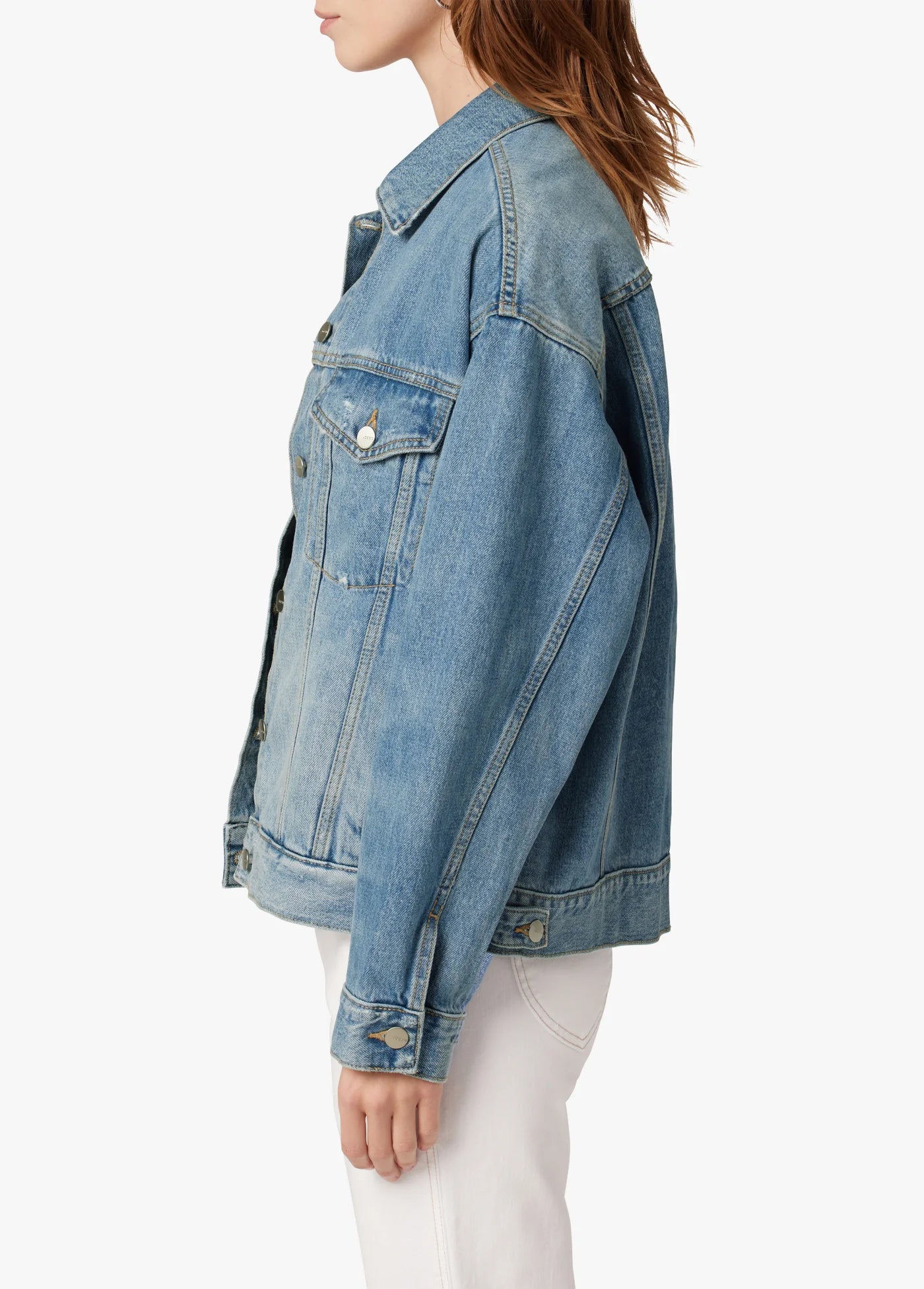 THE OVERSIZED JACKET