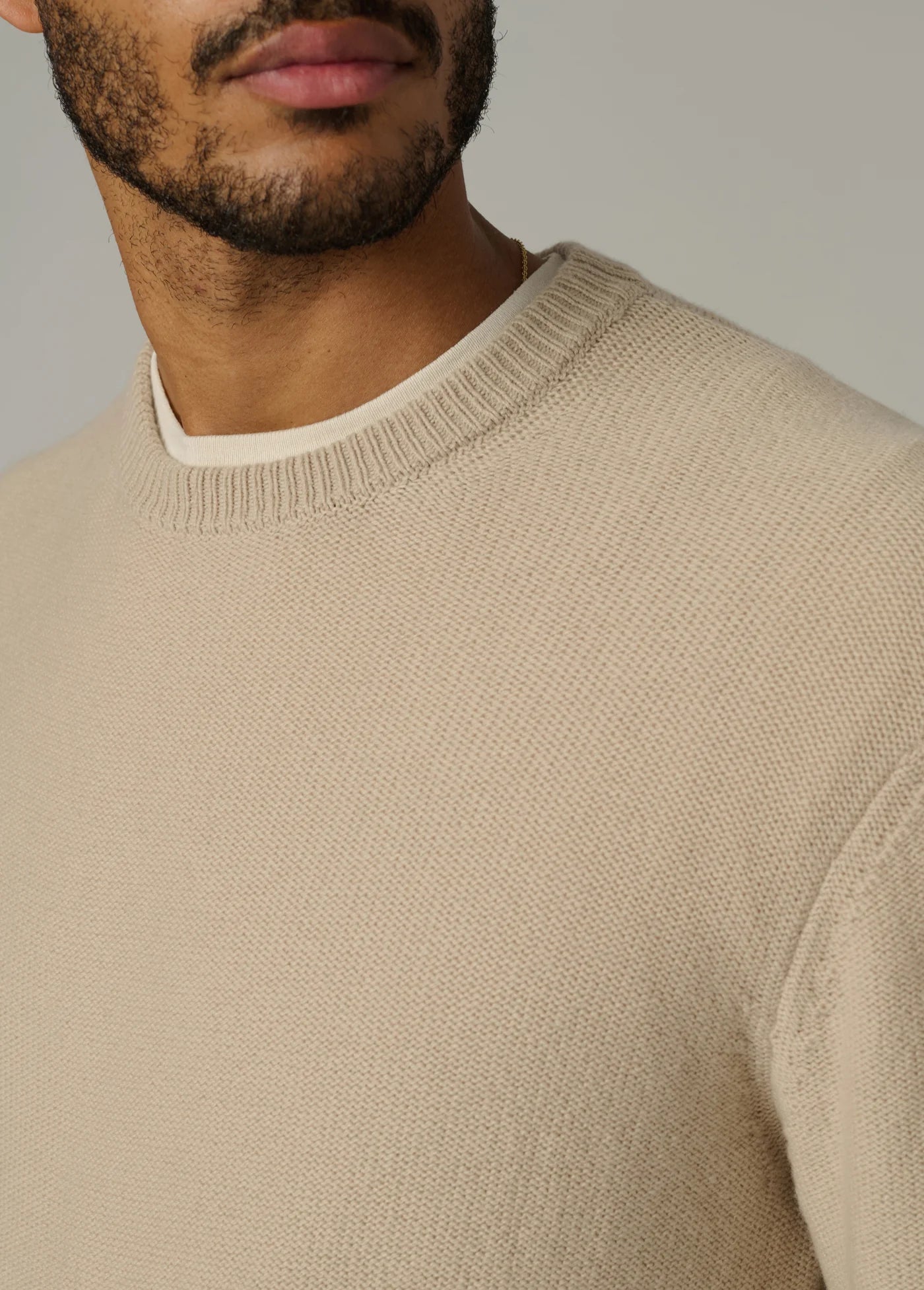 THE CLASSIC CREW NECK