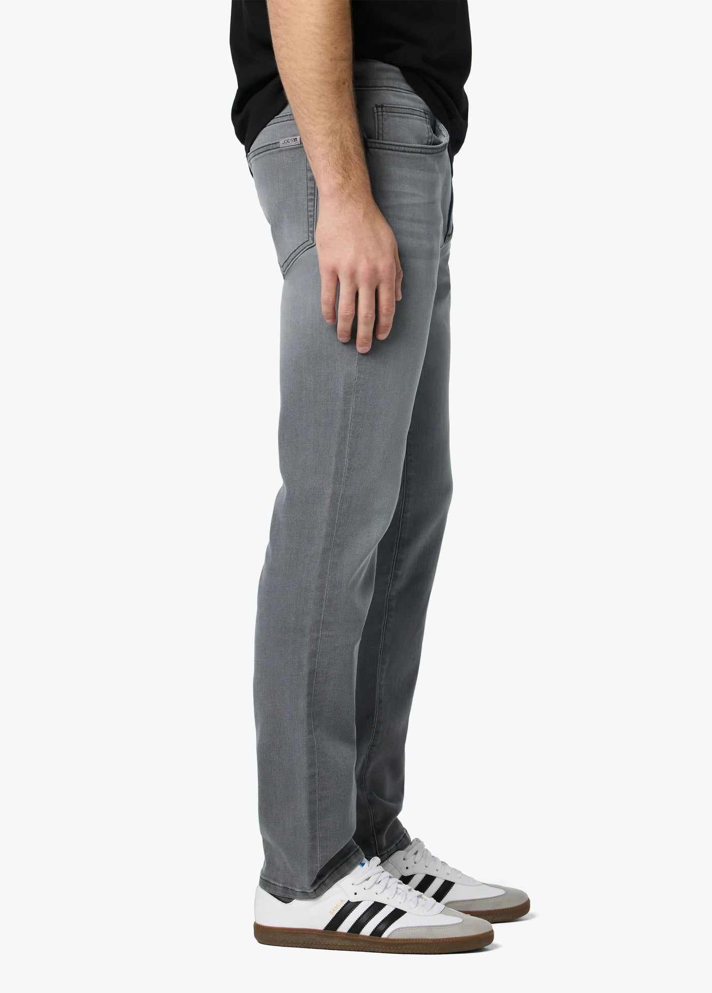 THE SLIM FIT