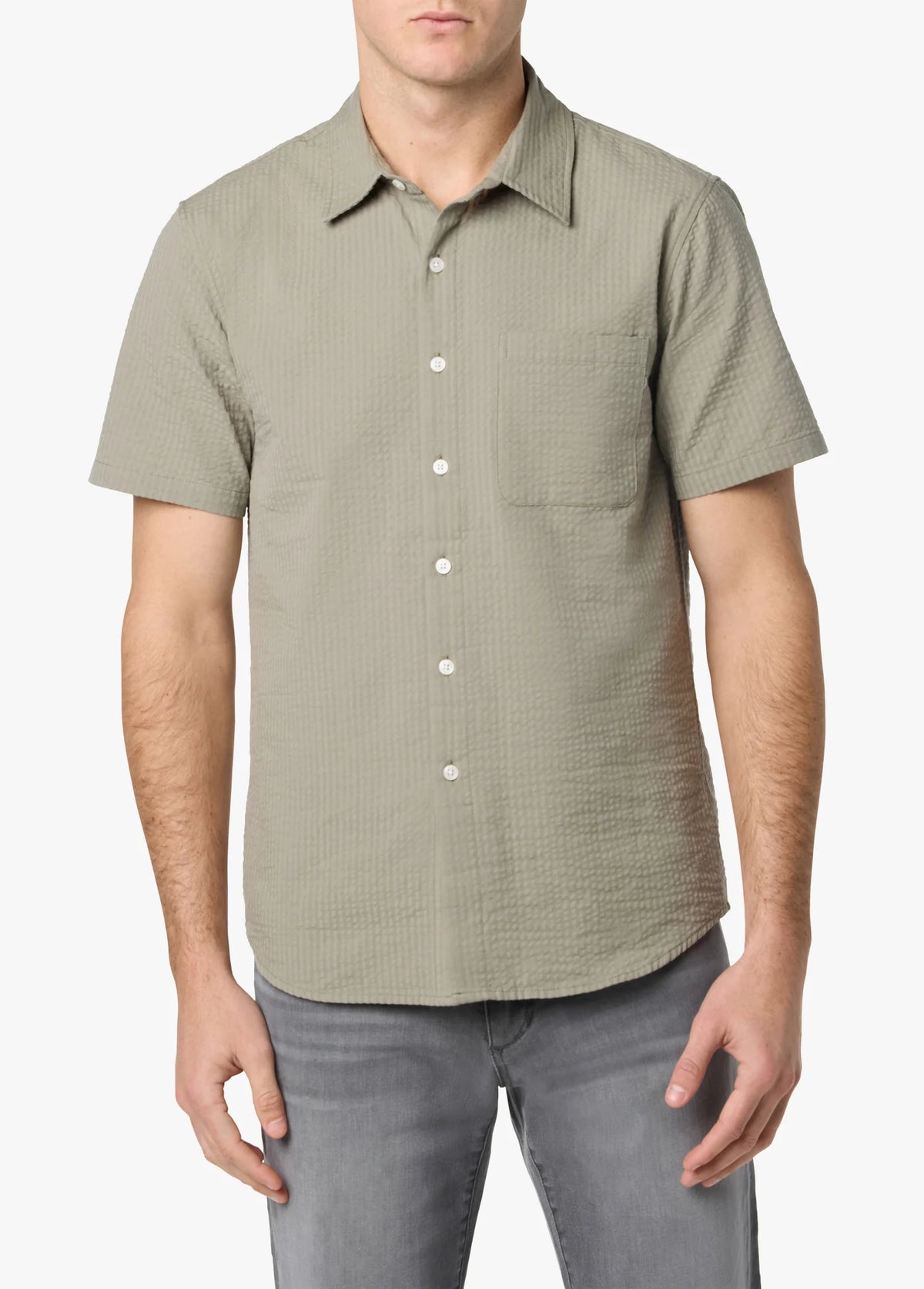 SHORT SLEEVE SEERSUCKER SOLID SHIRT