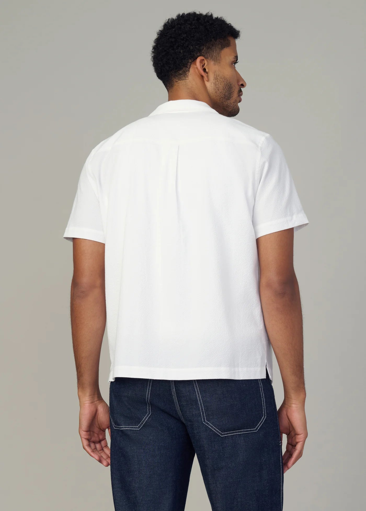 SHORT SLEEVE SEERSUCKER CAMP SHIRT