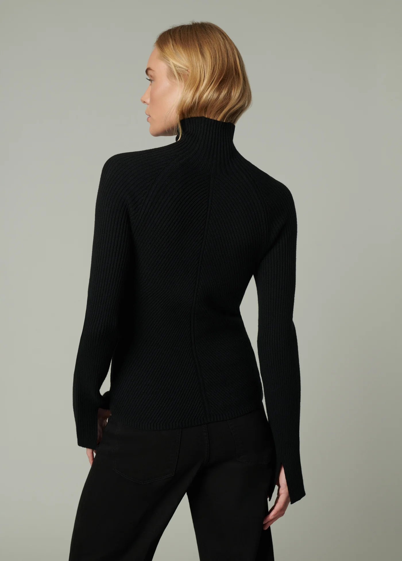 THE PALMER TURTLENECK