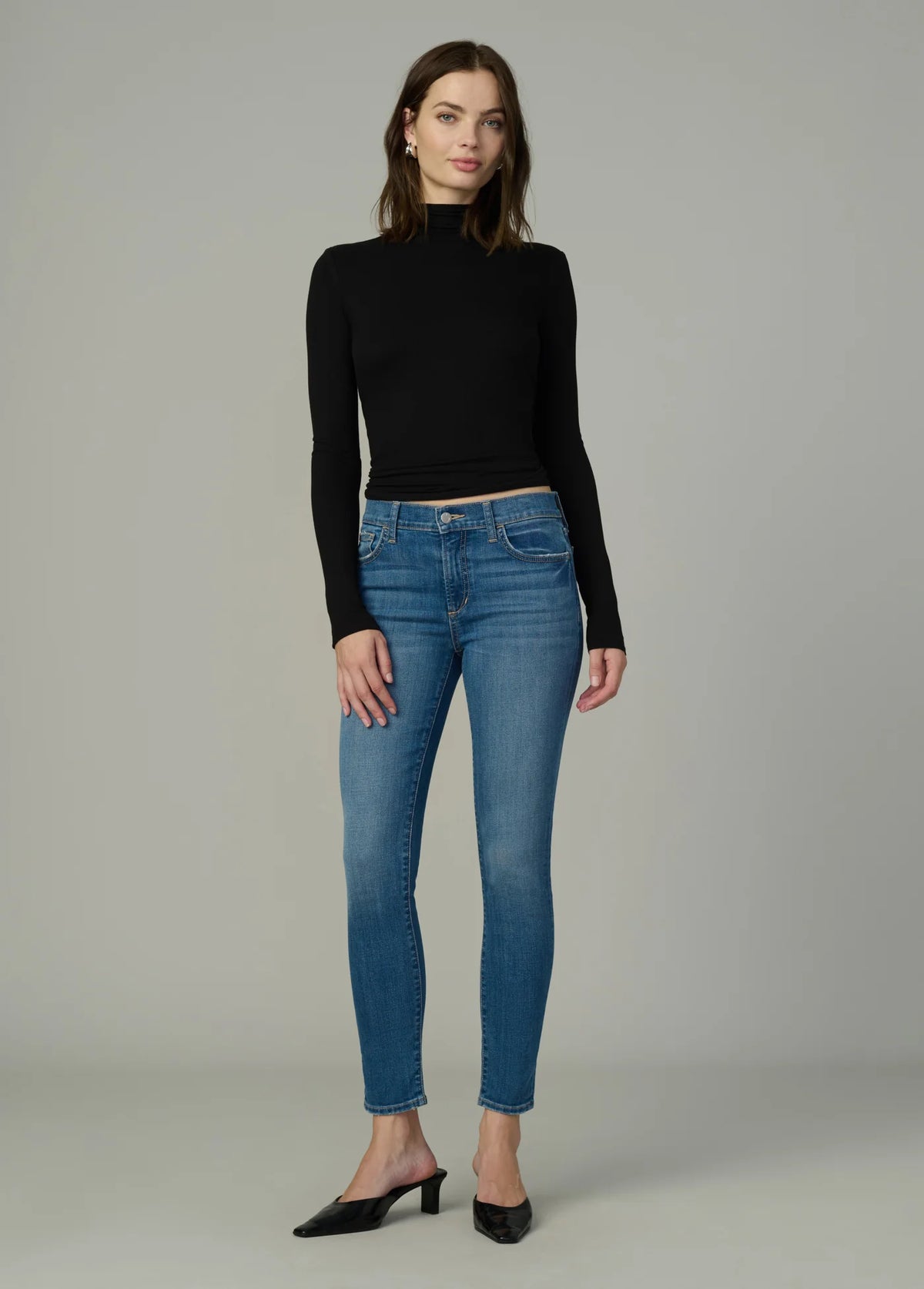 MID RISE SKINNY ANKLE