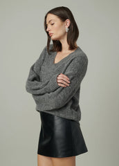 THE RYAN V NECK SWEATER