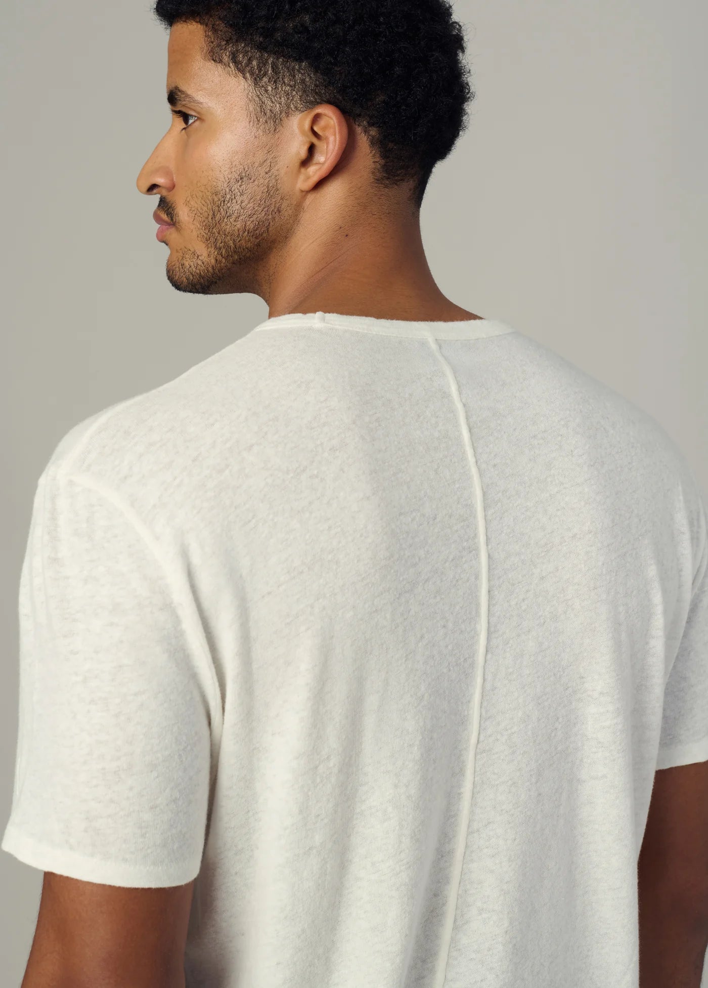 BESPOKE LINEN TEE