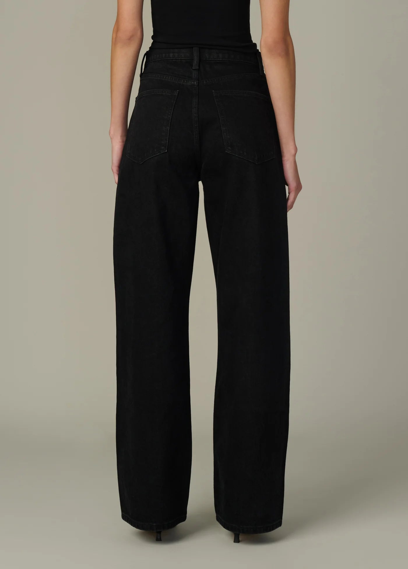 THE HARLOWE STONE EMBELLISHED
