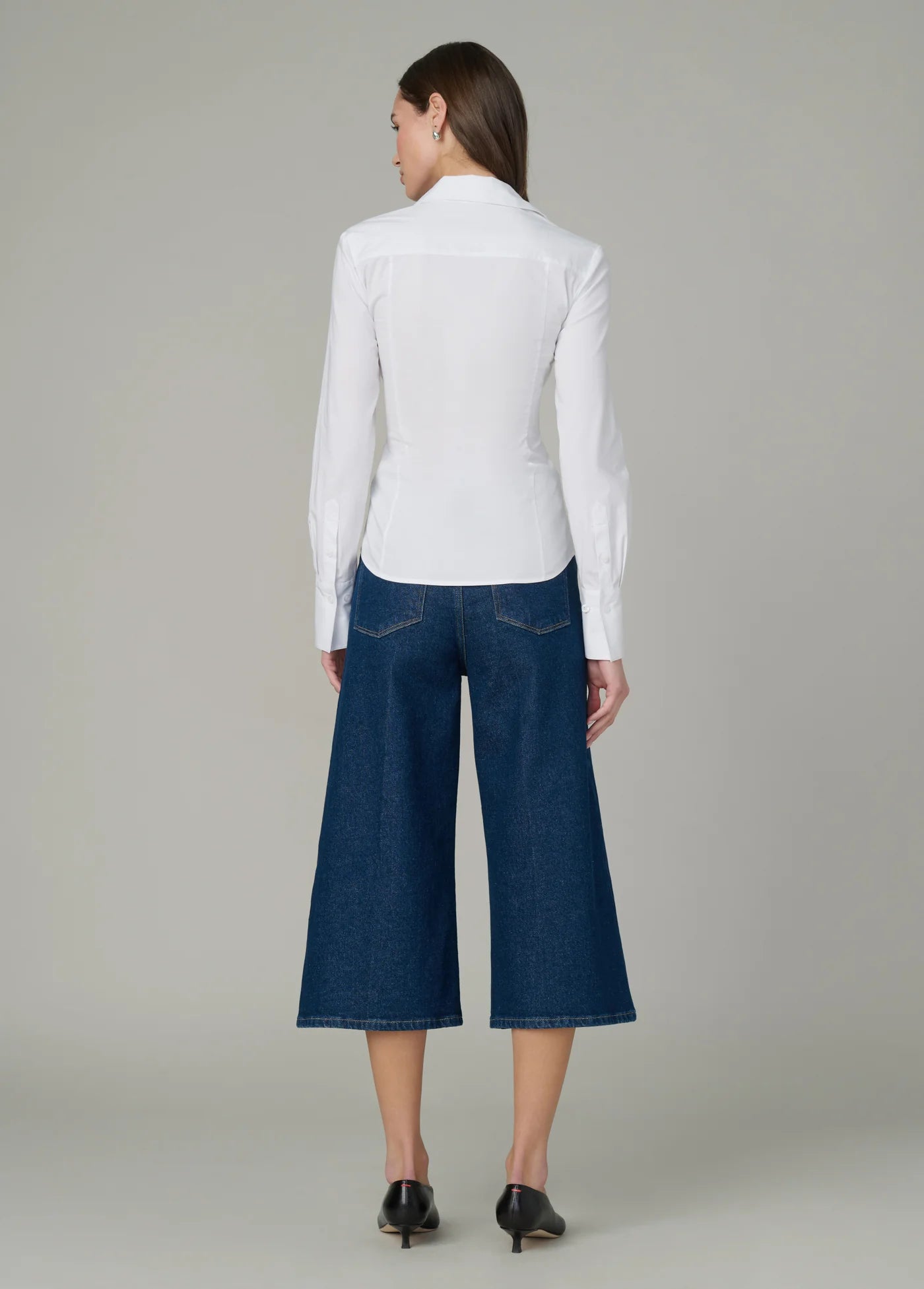 THE CORA SLIM FIT SHIRT