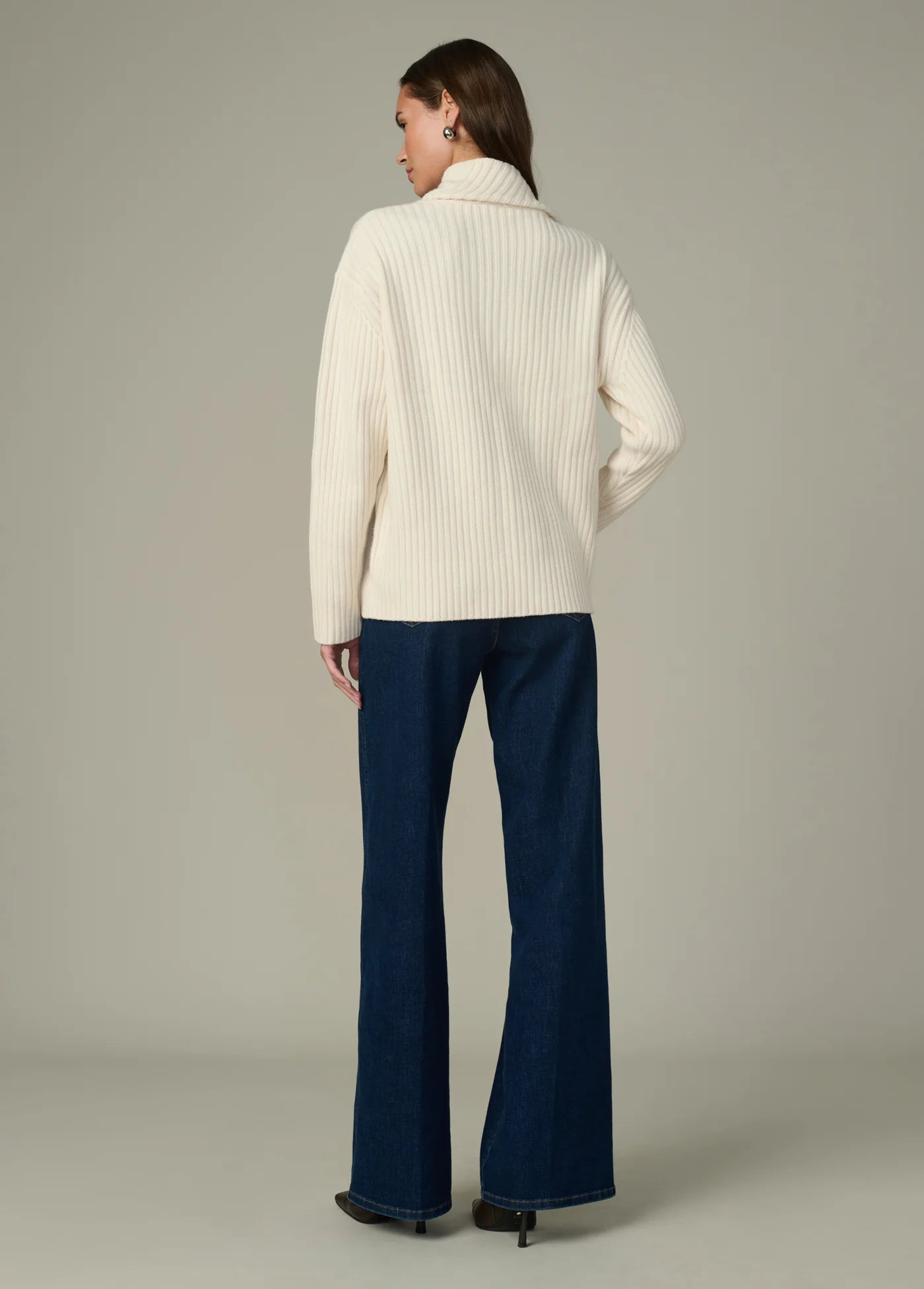 THE NOA SCARF SWEATER