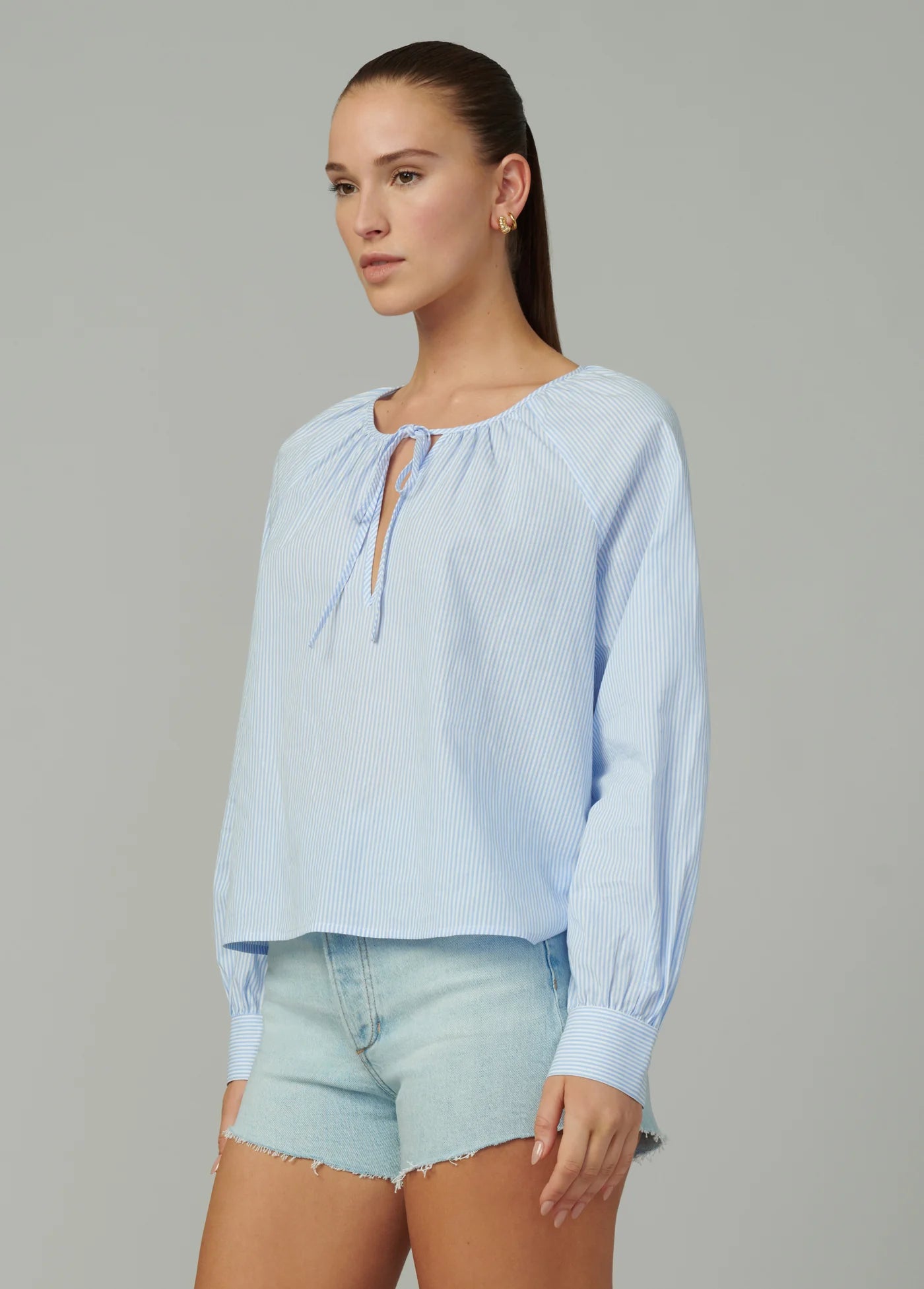 THE EVERYDAY BLOUSE