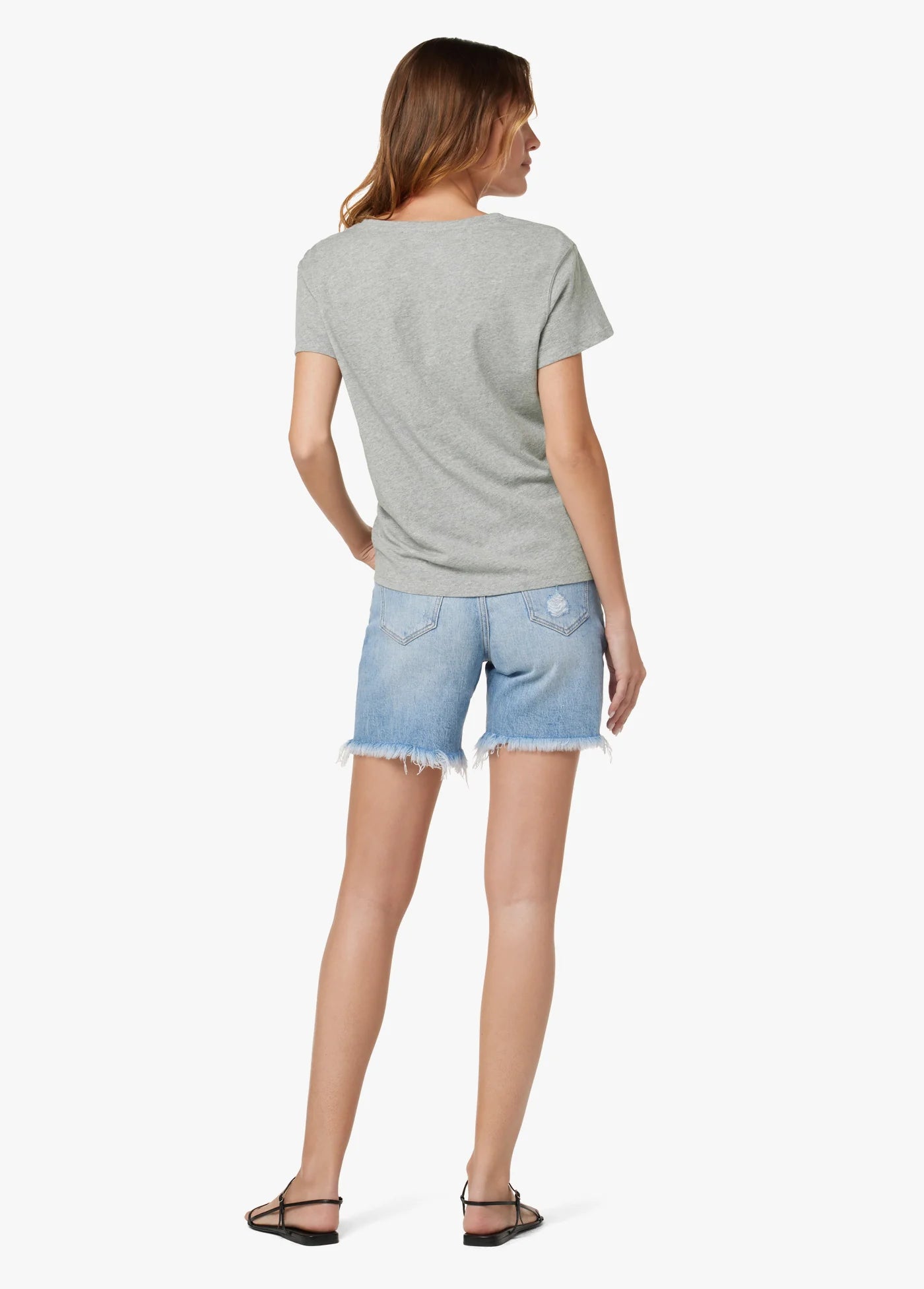 RAINE VEE NECK TEE
