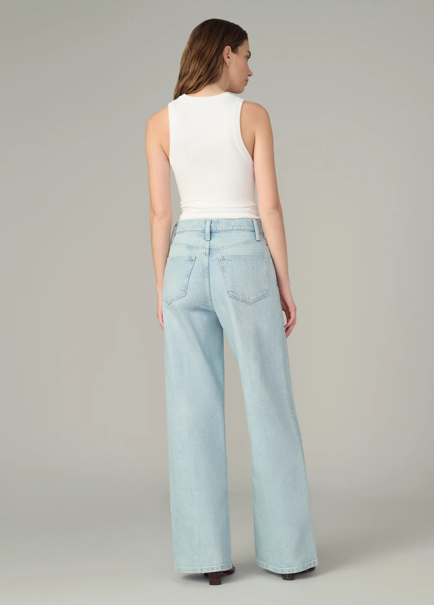 THE MIA PETITE