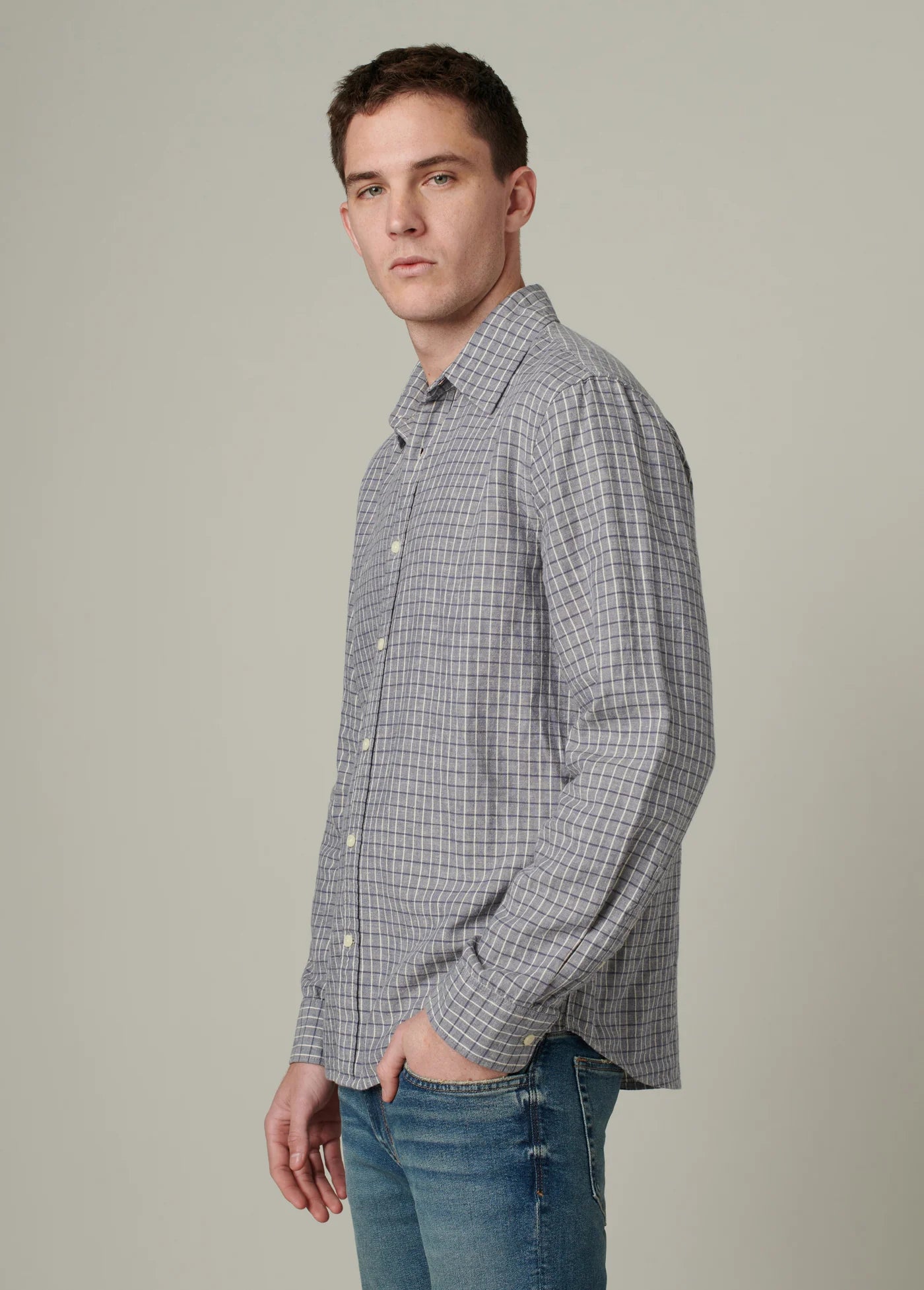 THE OLIVER LINEN SHIRT