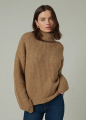 THE TORONTO OVERSIZED SWEATER