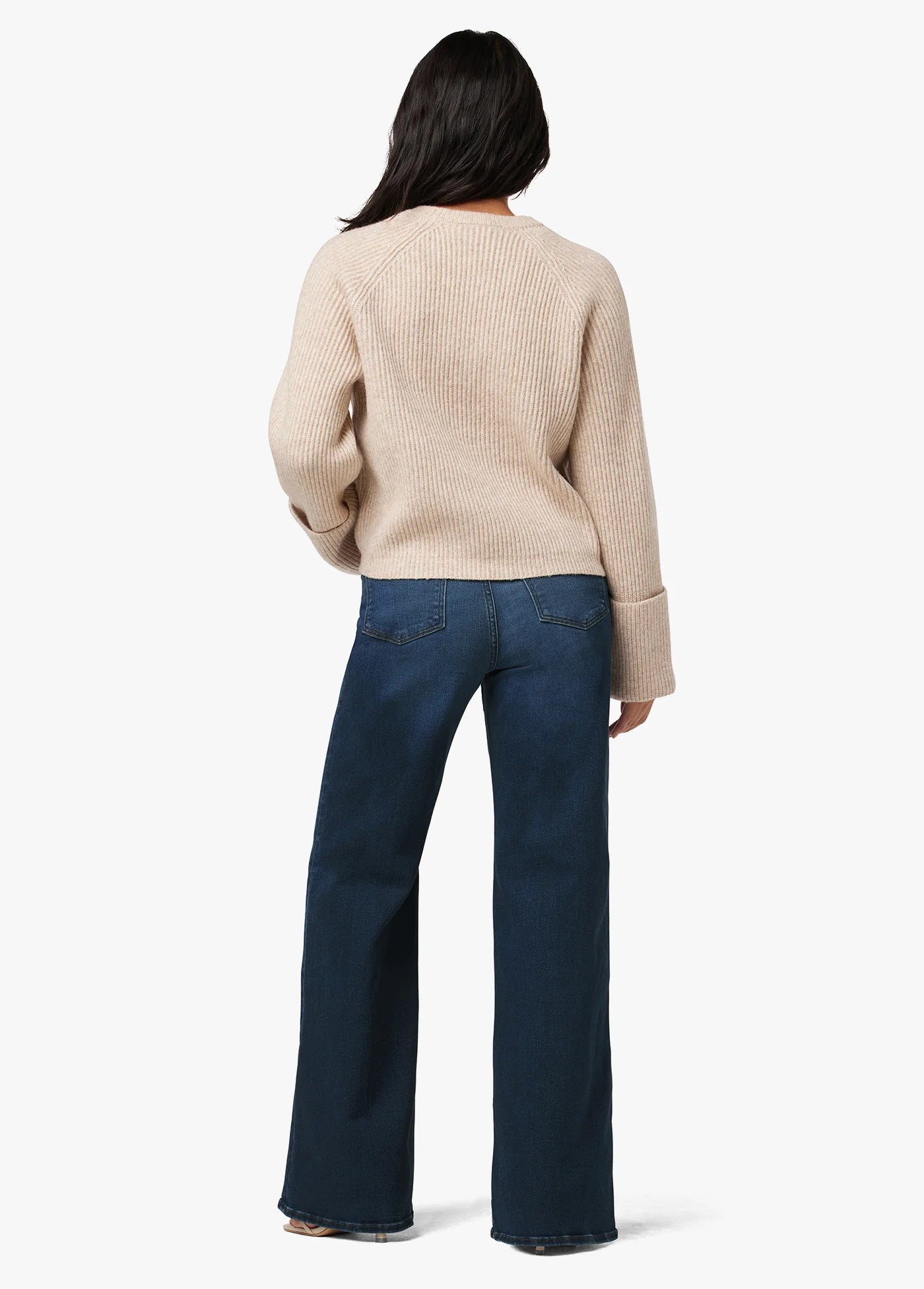 THE MIA PETITE