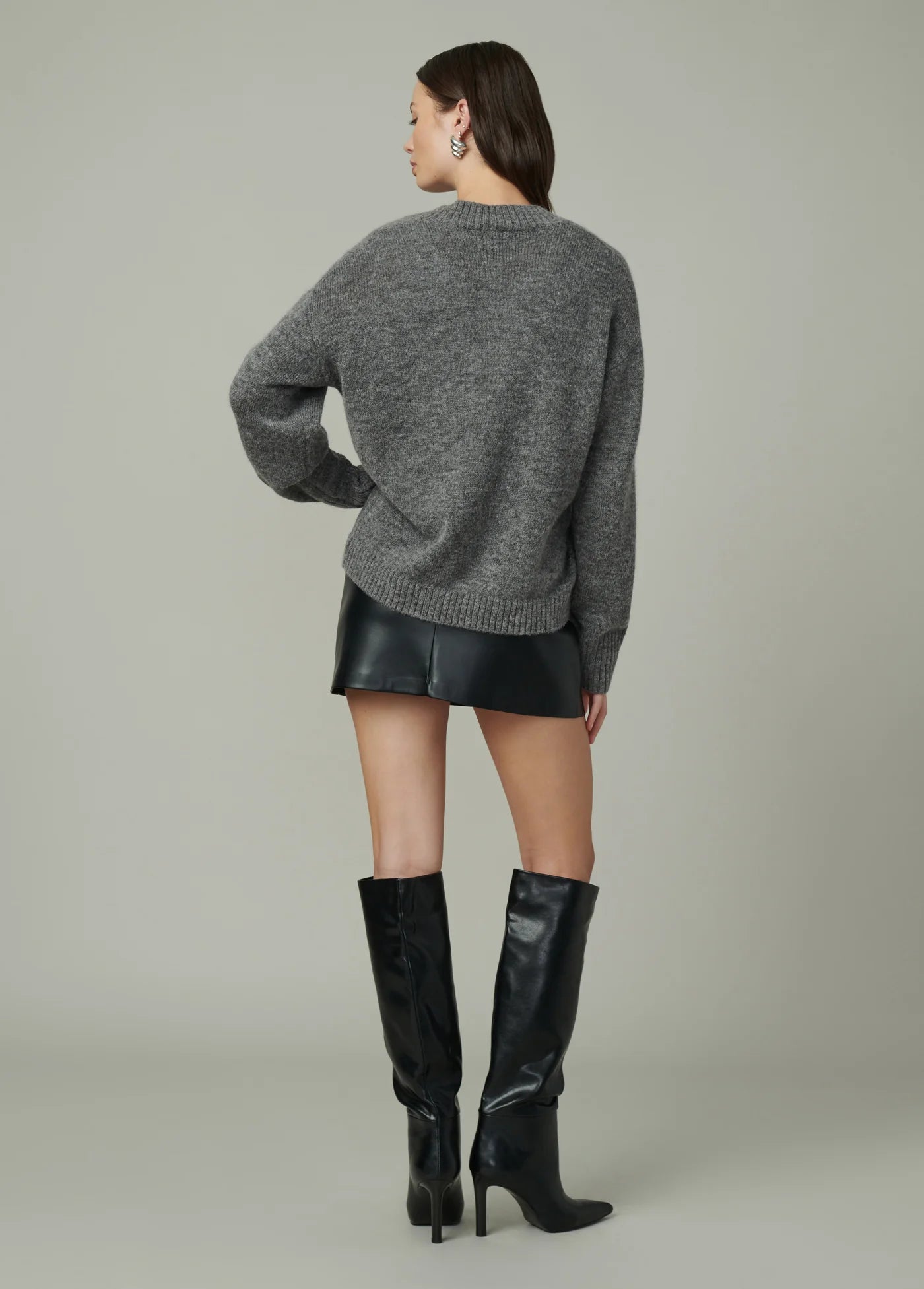 THE VEGAN LEATHER MINI SKIRT