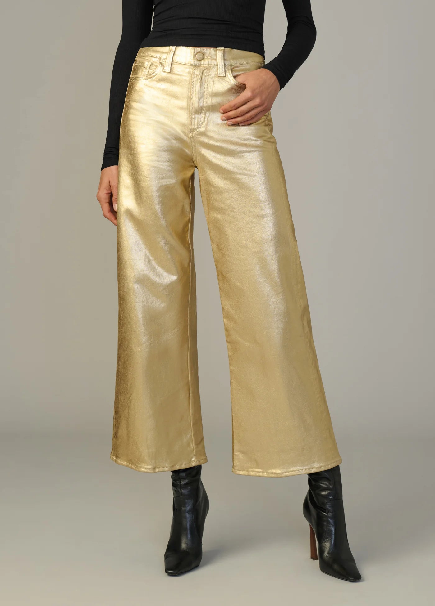 THE MIA COATED