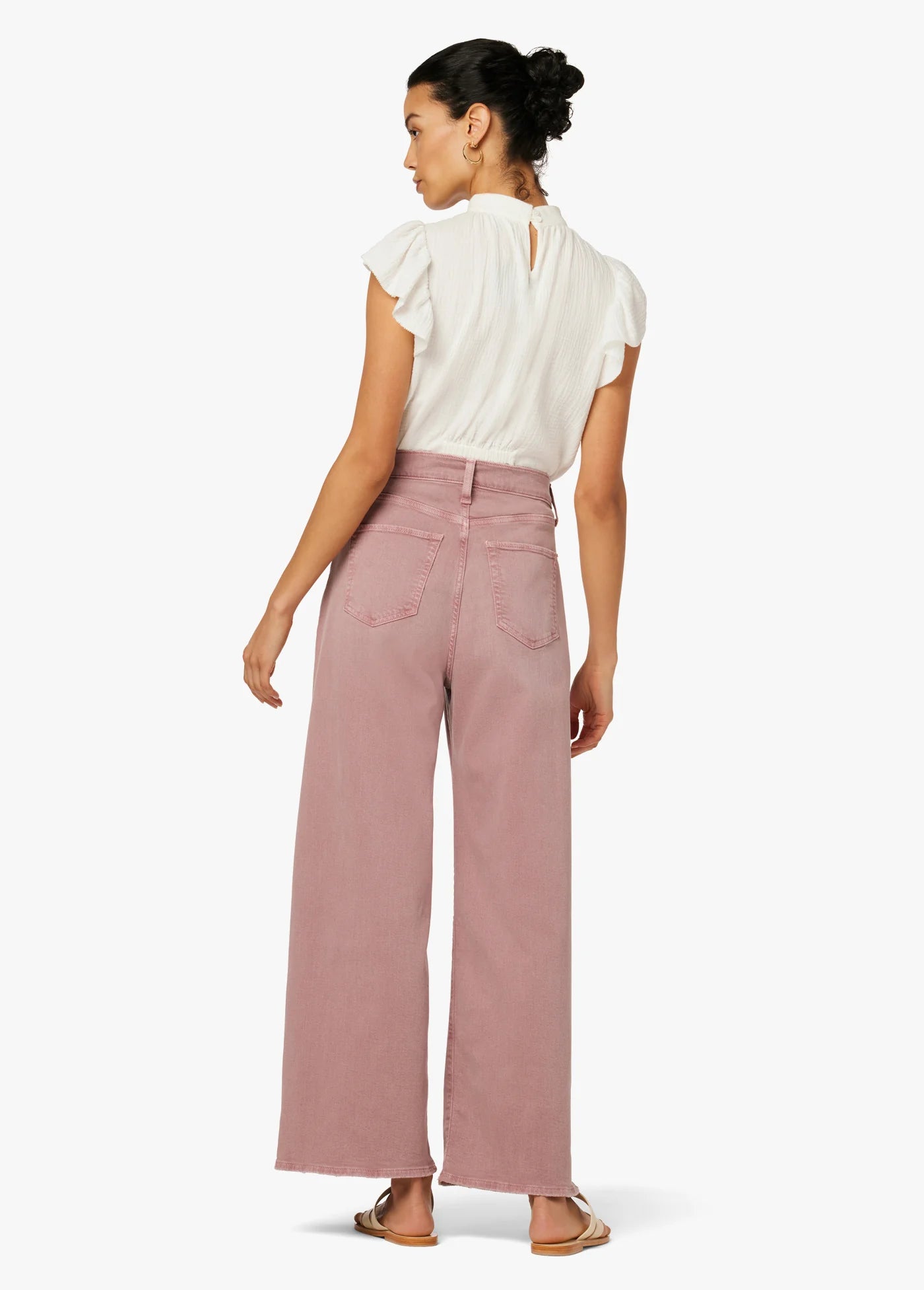 THE PLEATED WIDE LEG ANKLE