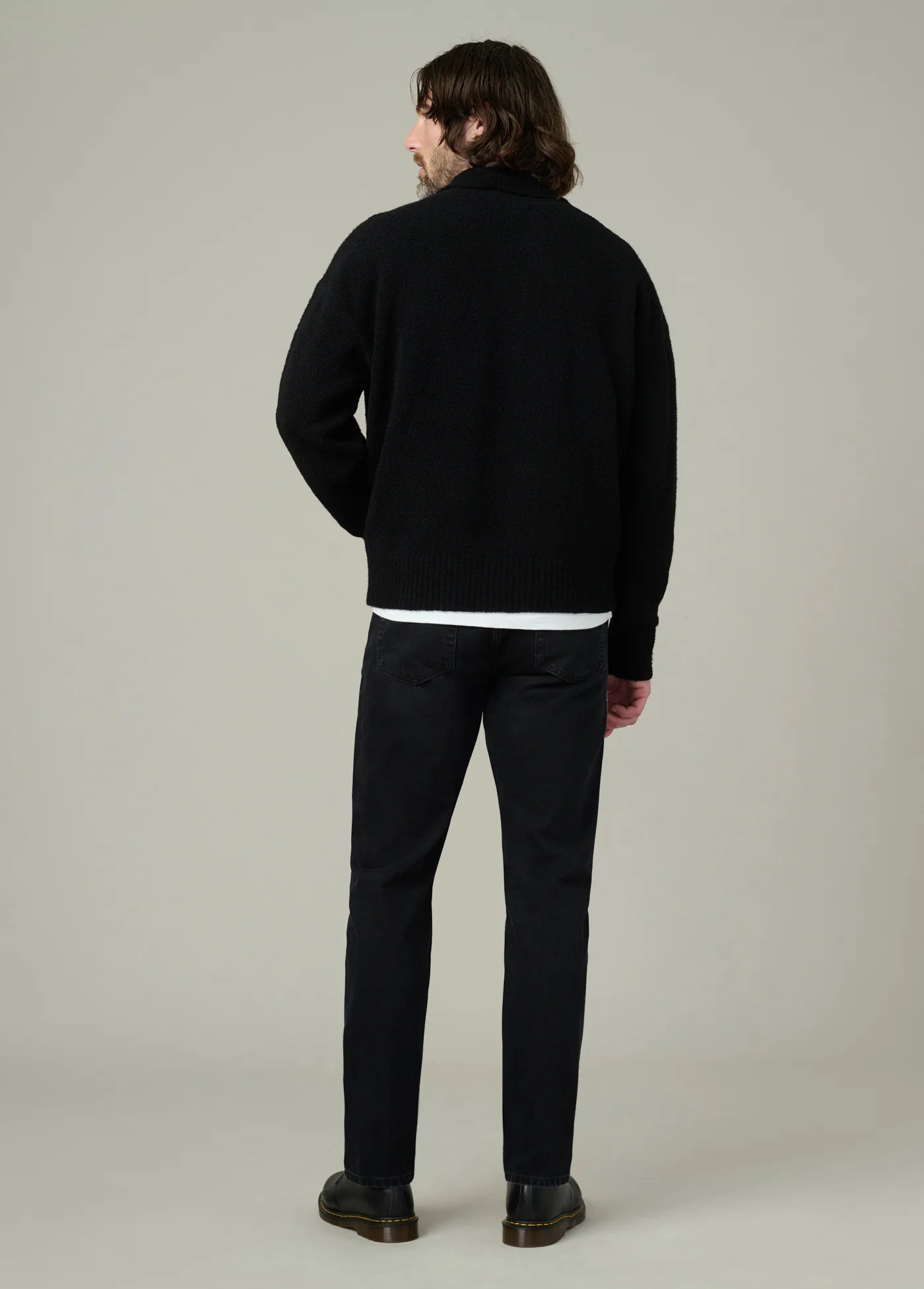 THE SLIM STRAIGHT 32