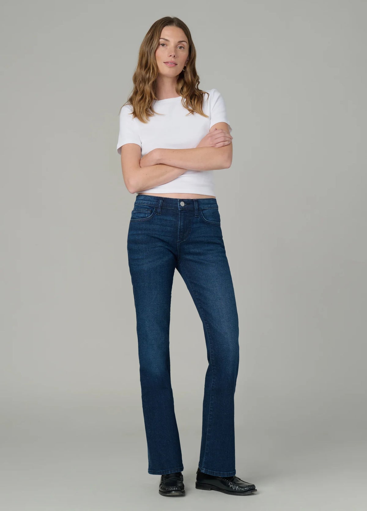 MID RISE PETITE BOOTCUT