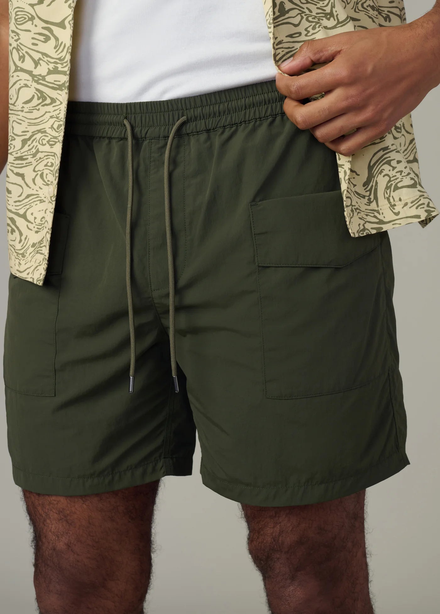 MODERN CARGO SHORT