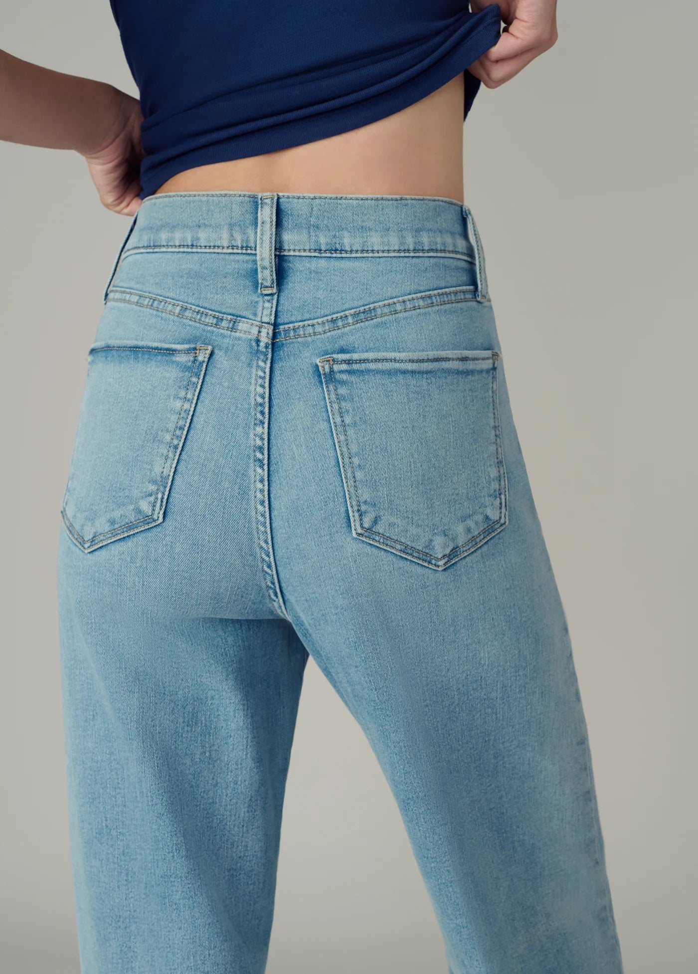 THE MIA PETITE