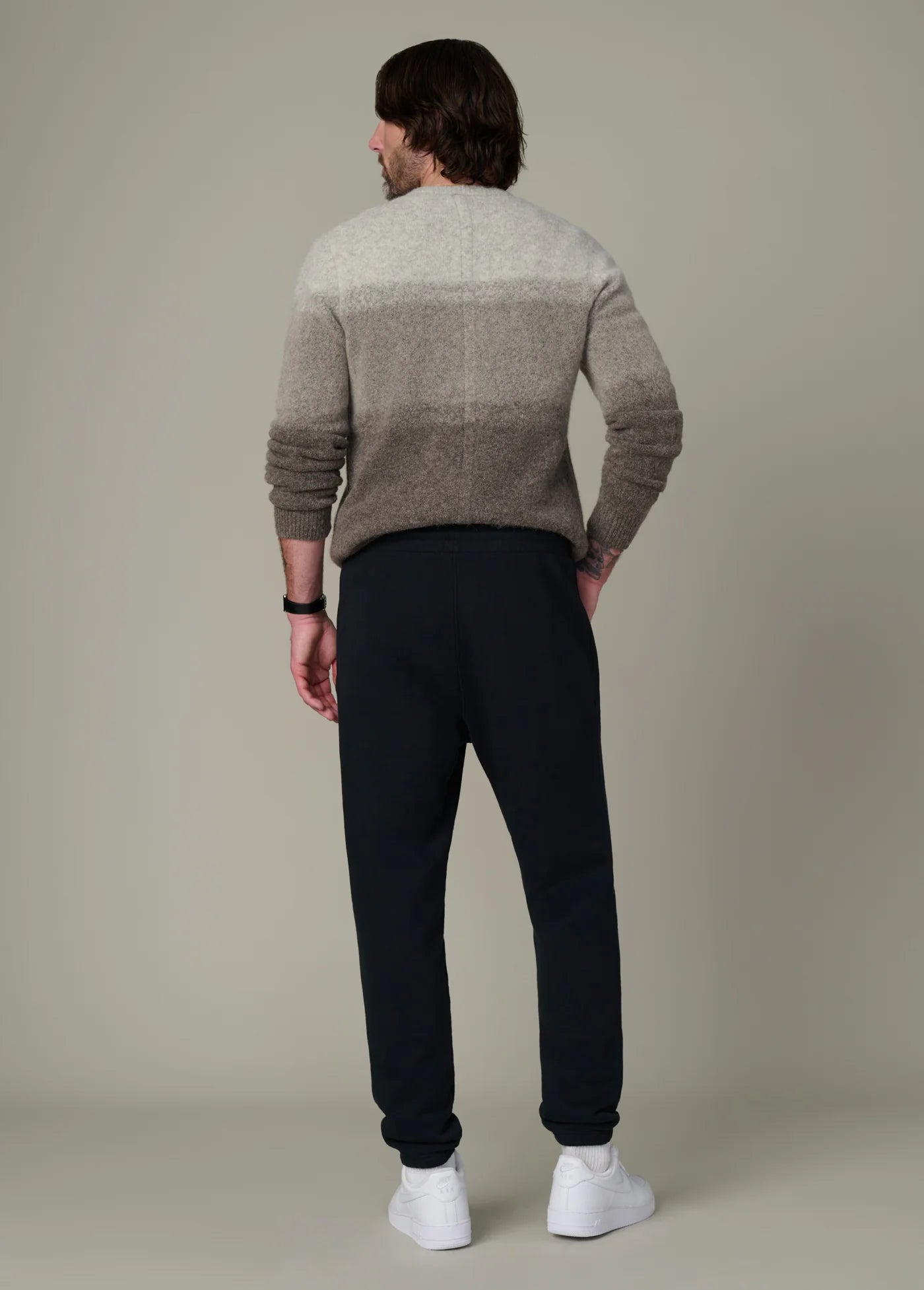 BESPOKE ZIP POCKET JOGGER