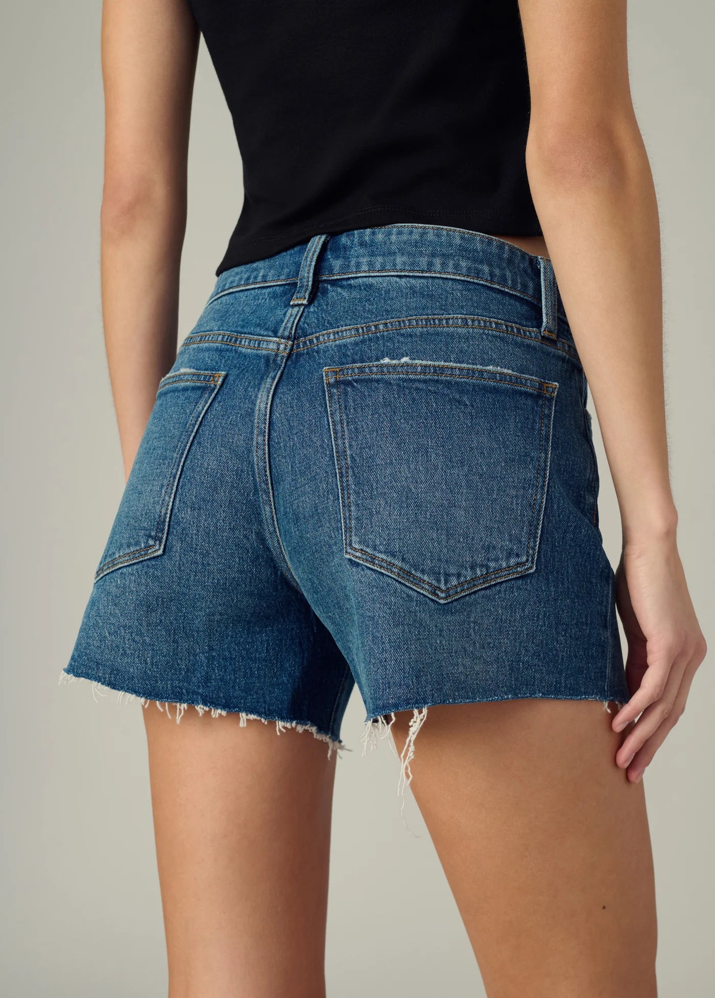THE JESSIE SHORT