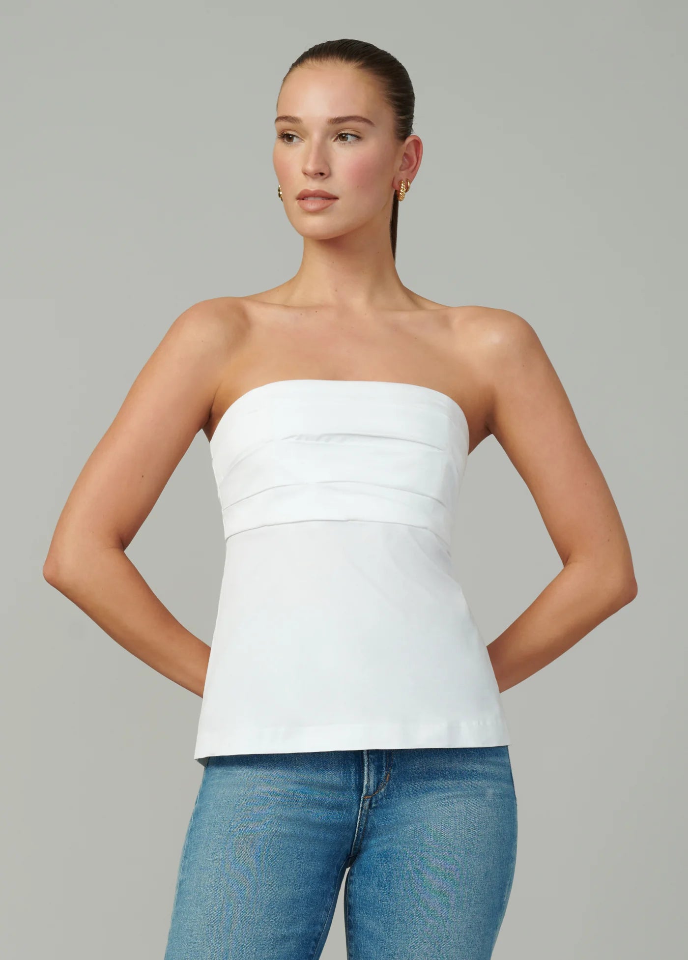 THE LARA STRAPLESS TOP