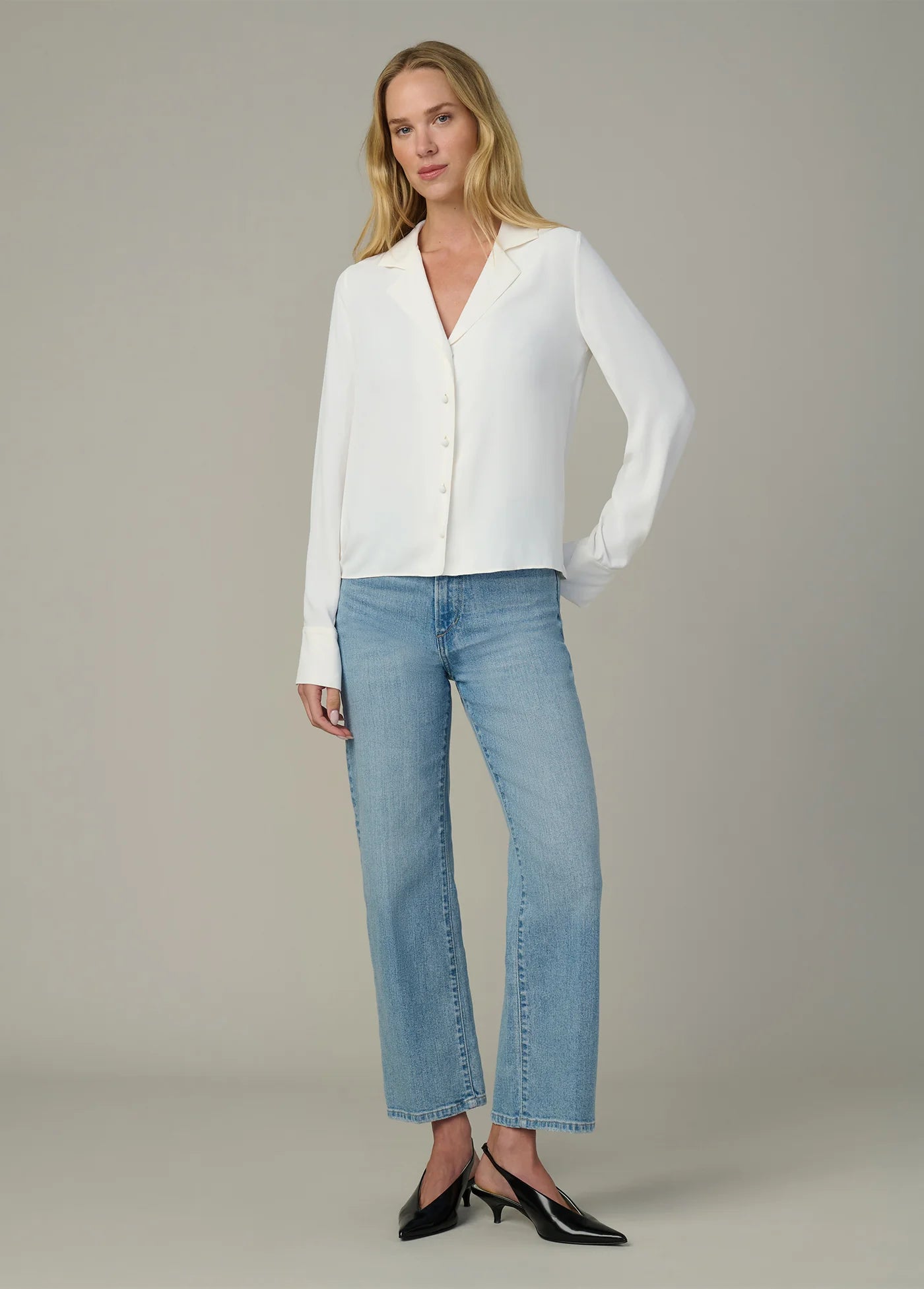THE MIA BLOUSE
