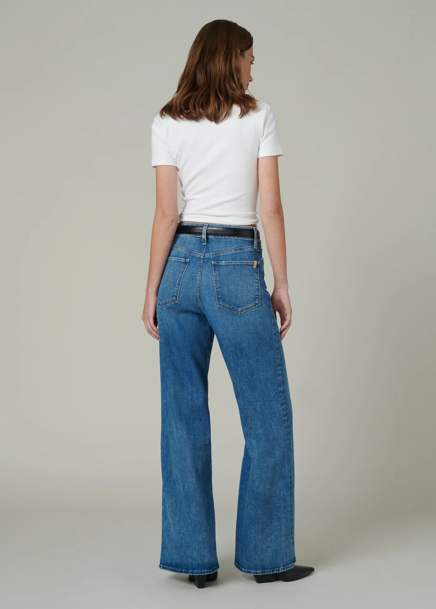 THE MIA PETITE