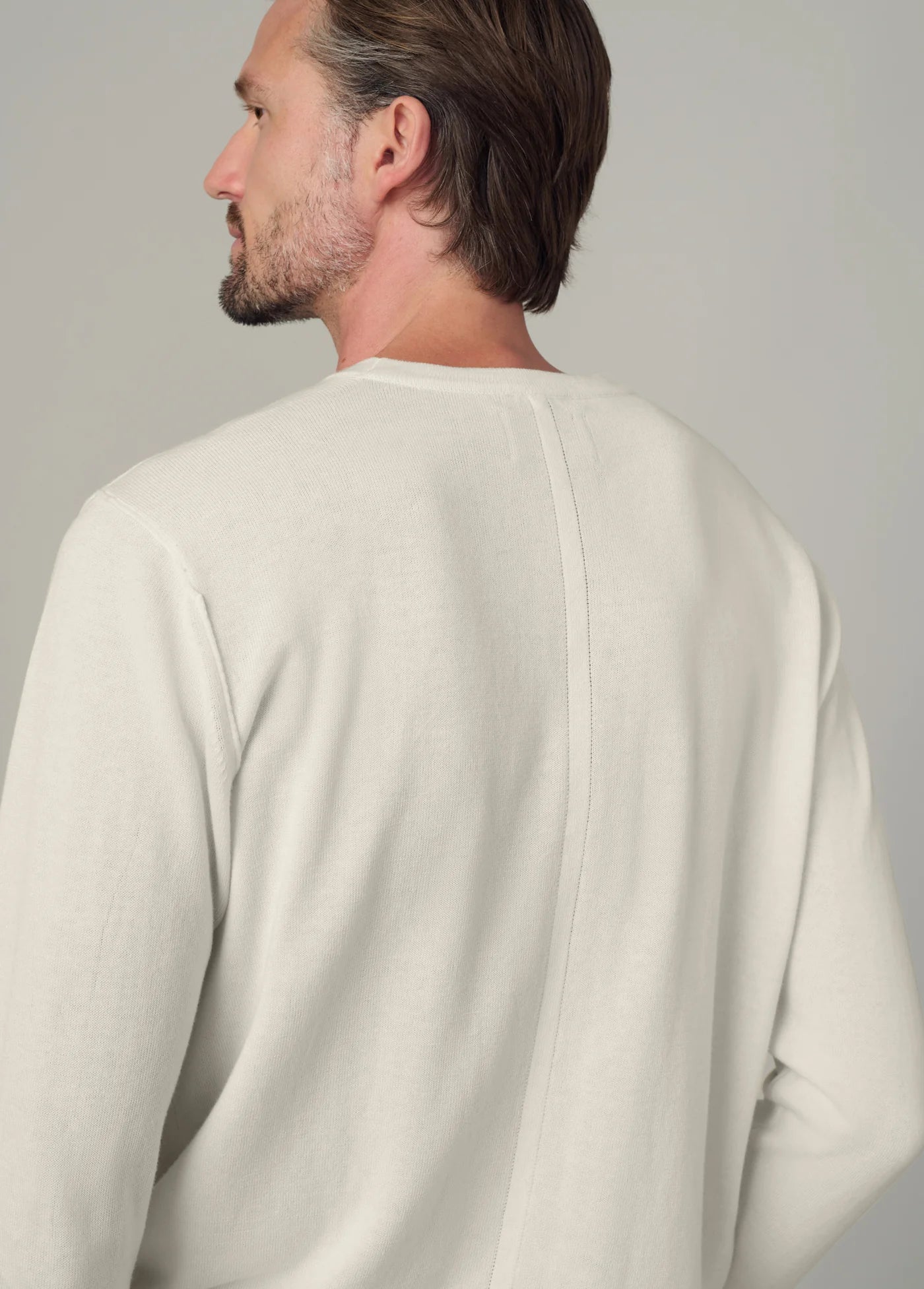 LONG SLEEVE CREWNECK SWEATER